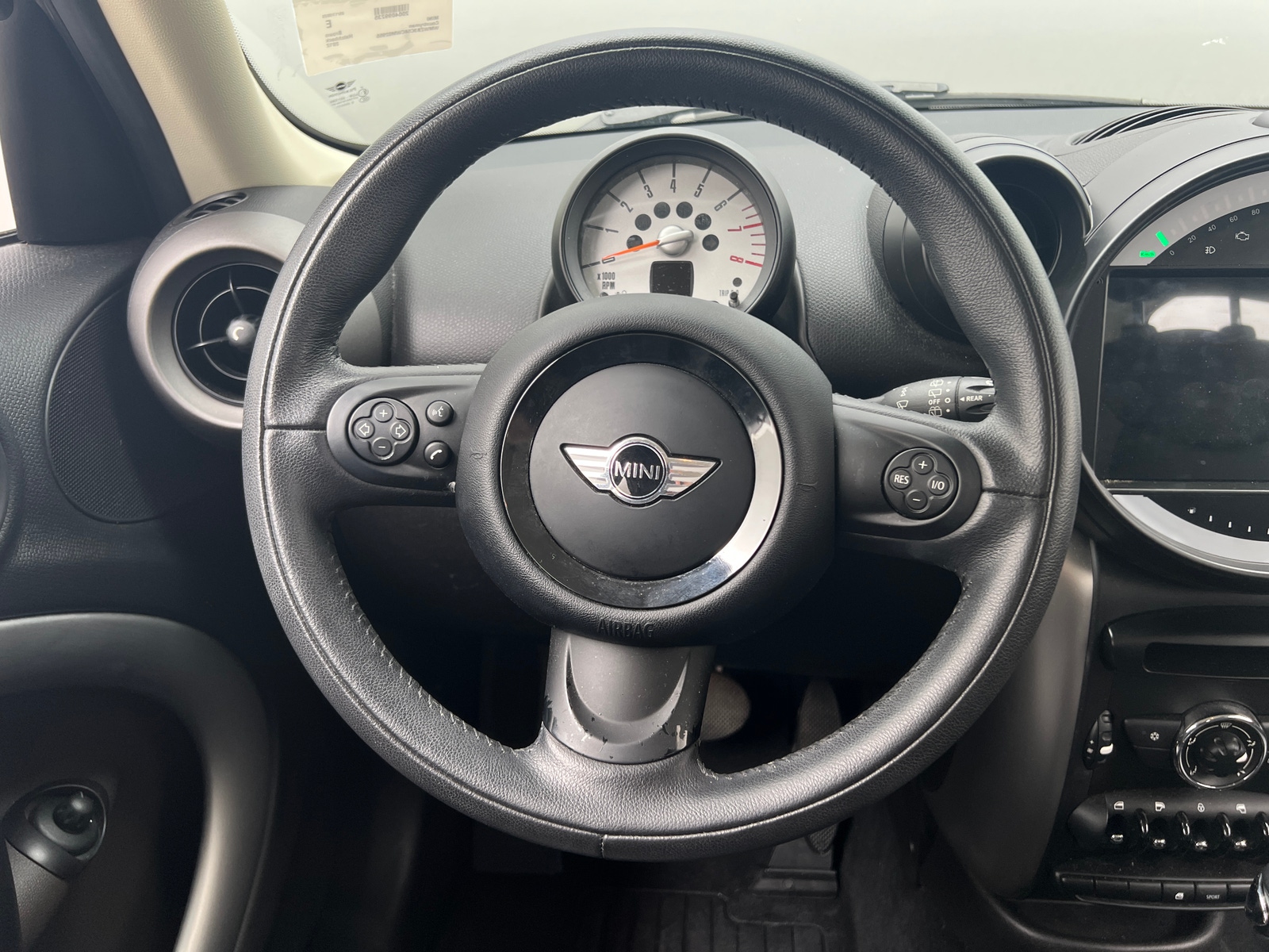 Thumbnail: 2012 MINI Cooper Countryman - 4