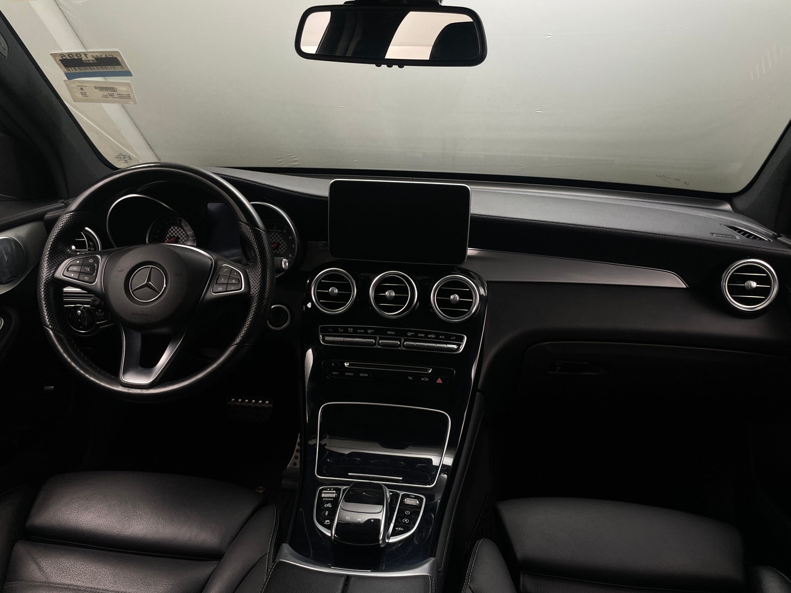 Thumbnail: 2017 Mercedes-Benz GLC - 2