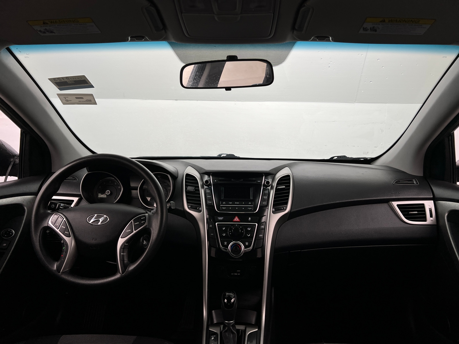 Thumbnail: 2017 Hyundai Elantra - 3