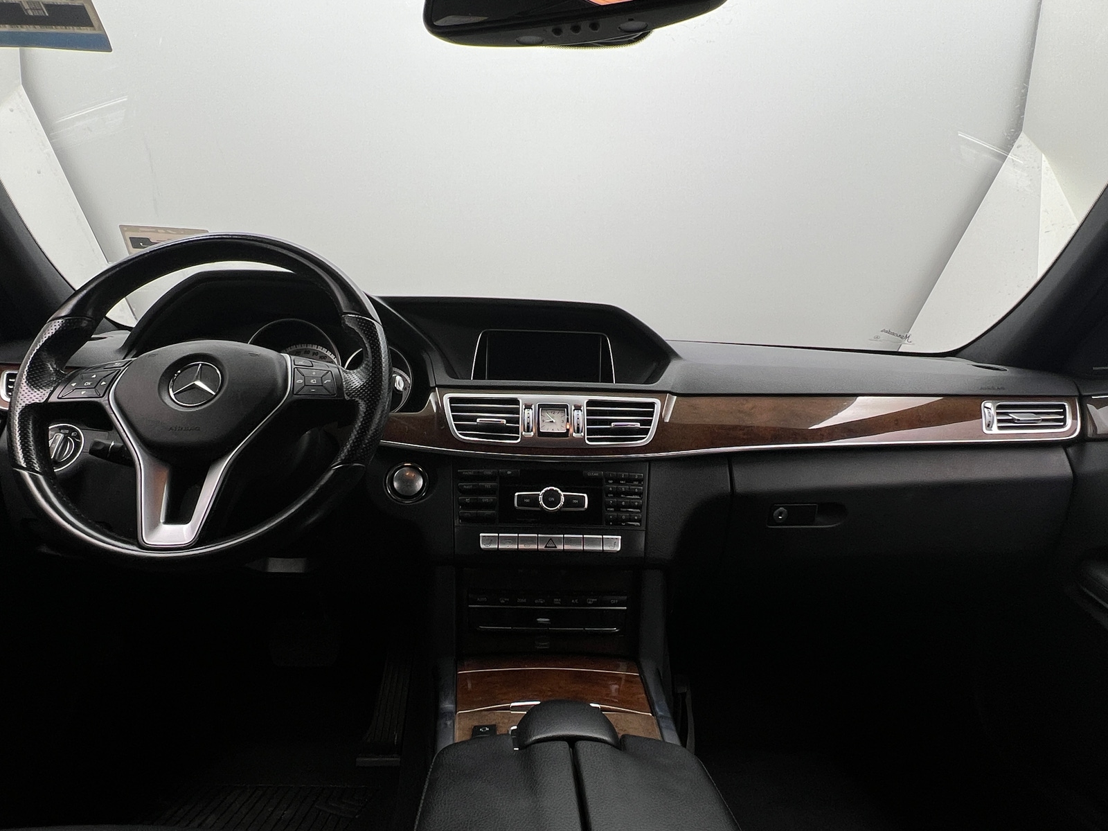 Thumbnail: 2014 Mercedes-Benz E-Class - 2