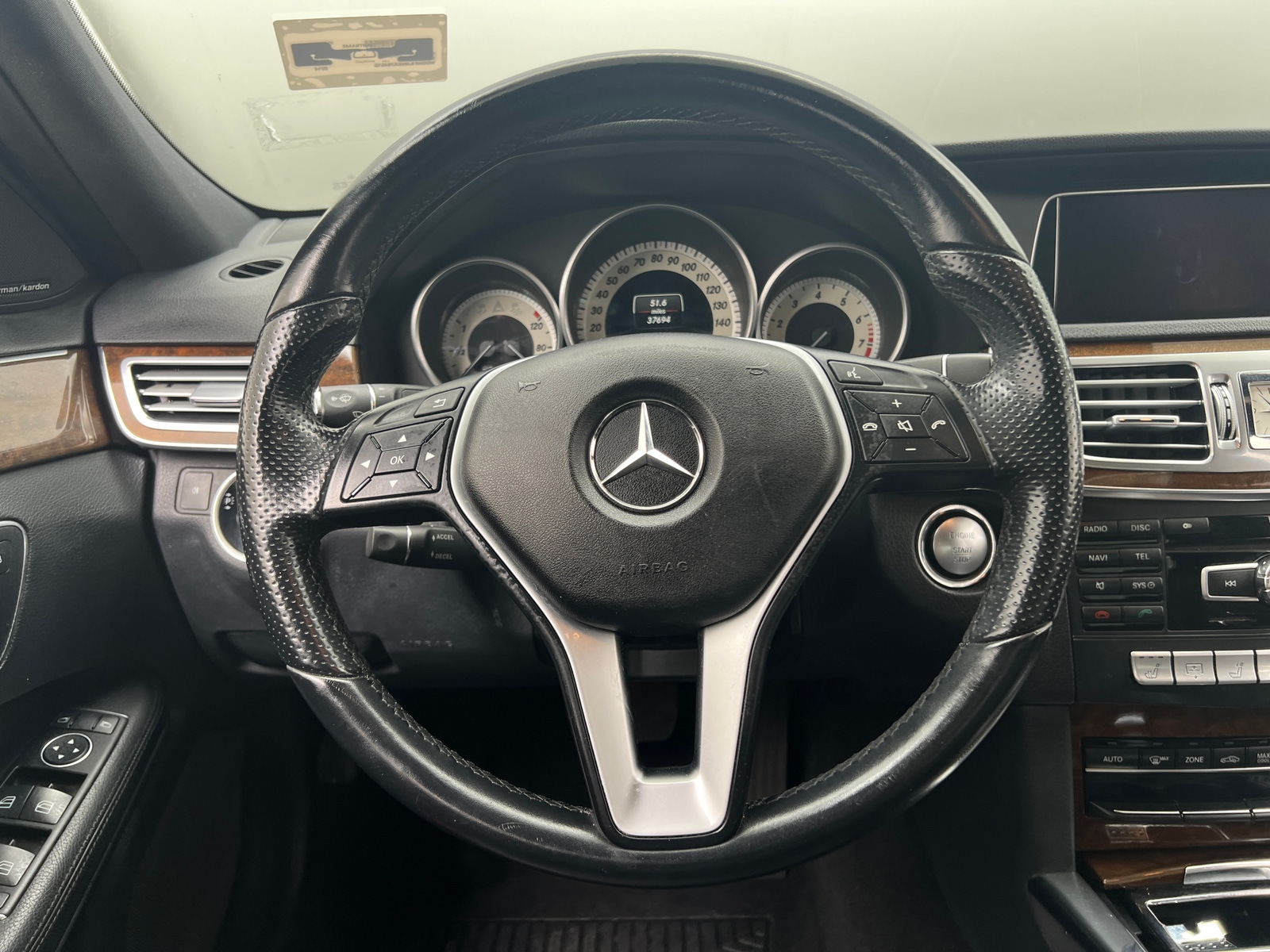 Thumbnail: 2014 Mercedes-Benz E-Class - 4