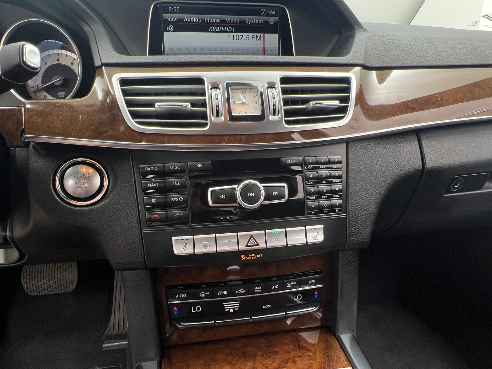 Thumbnail: 2014 Mercedes-Benz E-Class - 3