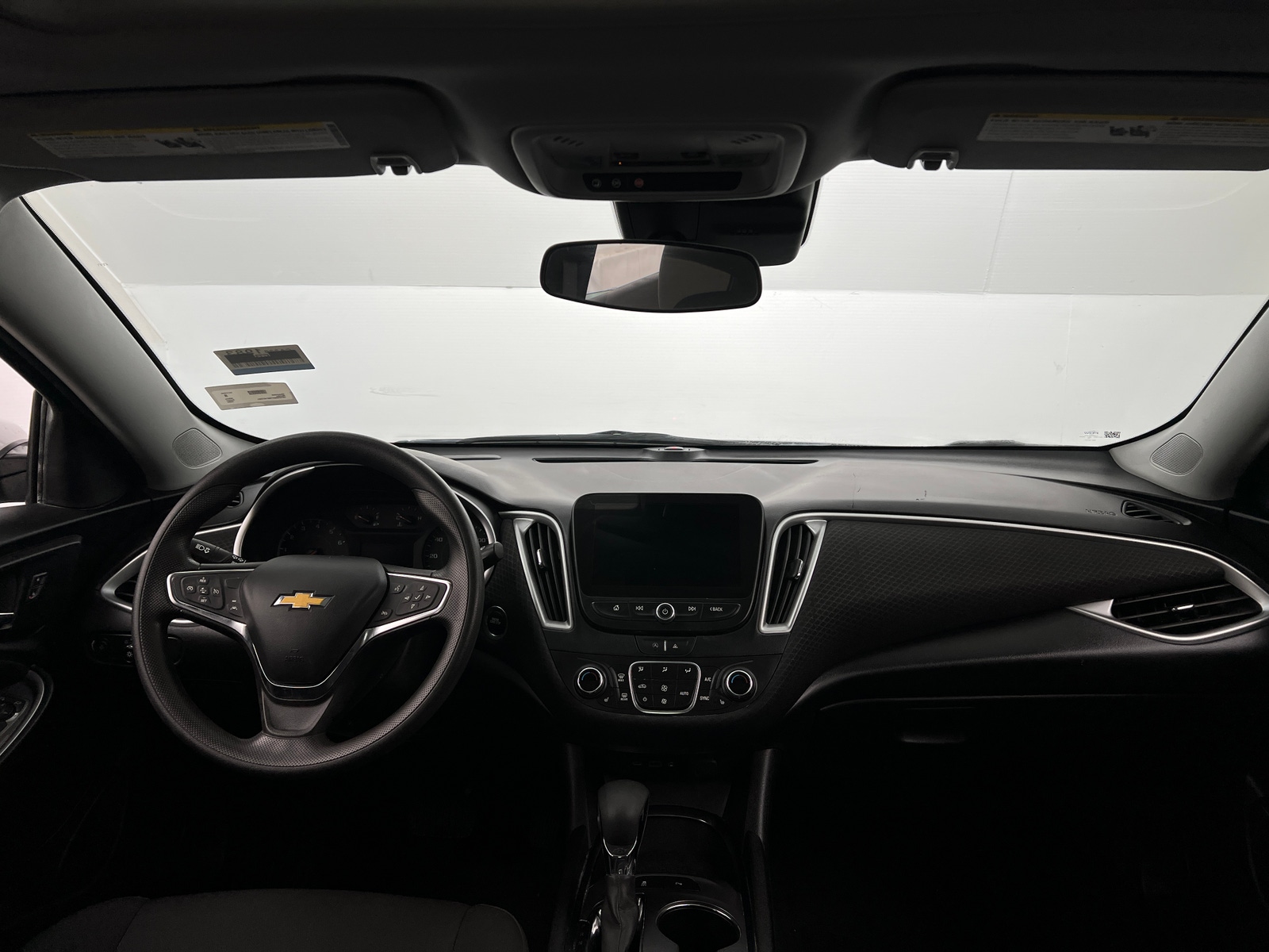 Thumbnail: 2024 Chevrolet Malibu - 3