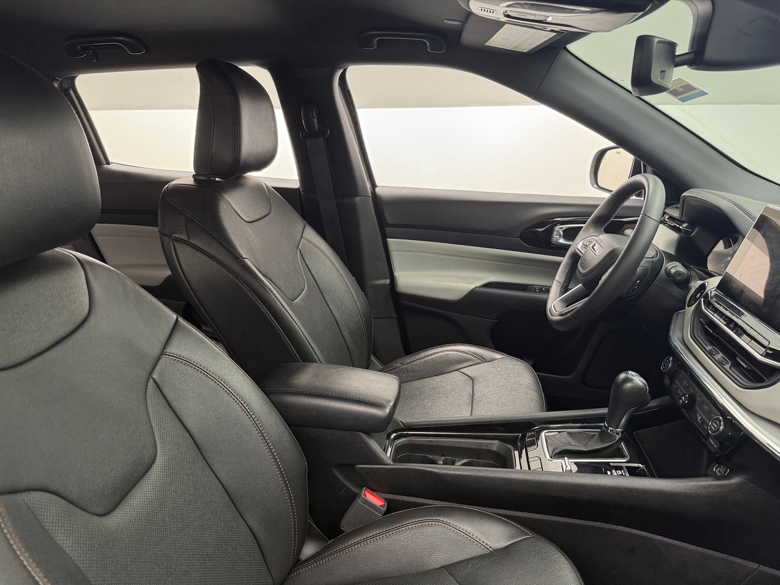 Thumbnail: 2023 Jeep Compass - 2