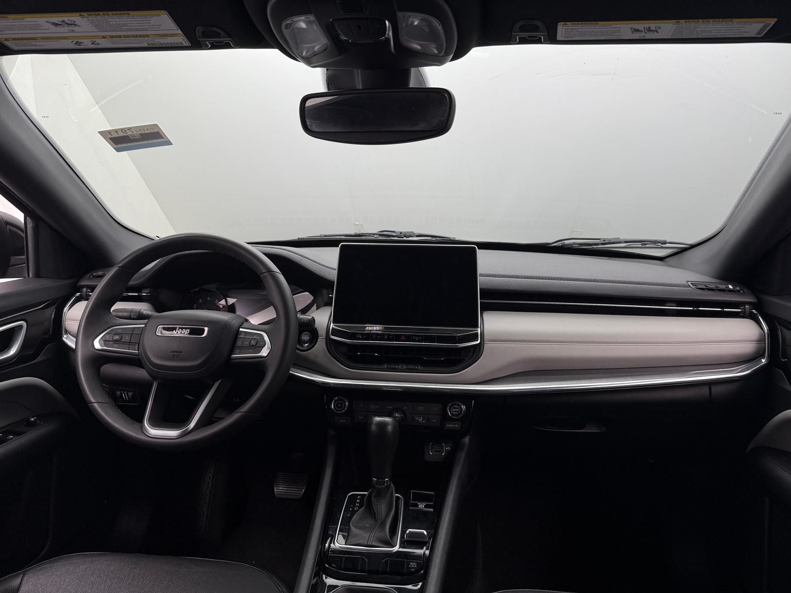 Thumbnail: 2023 Jeep Compass - 3