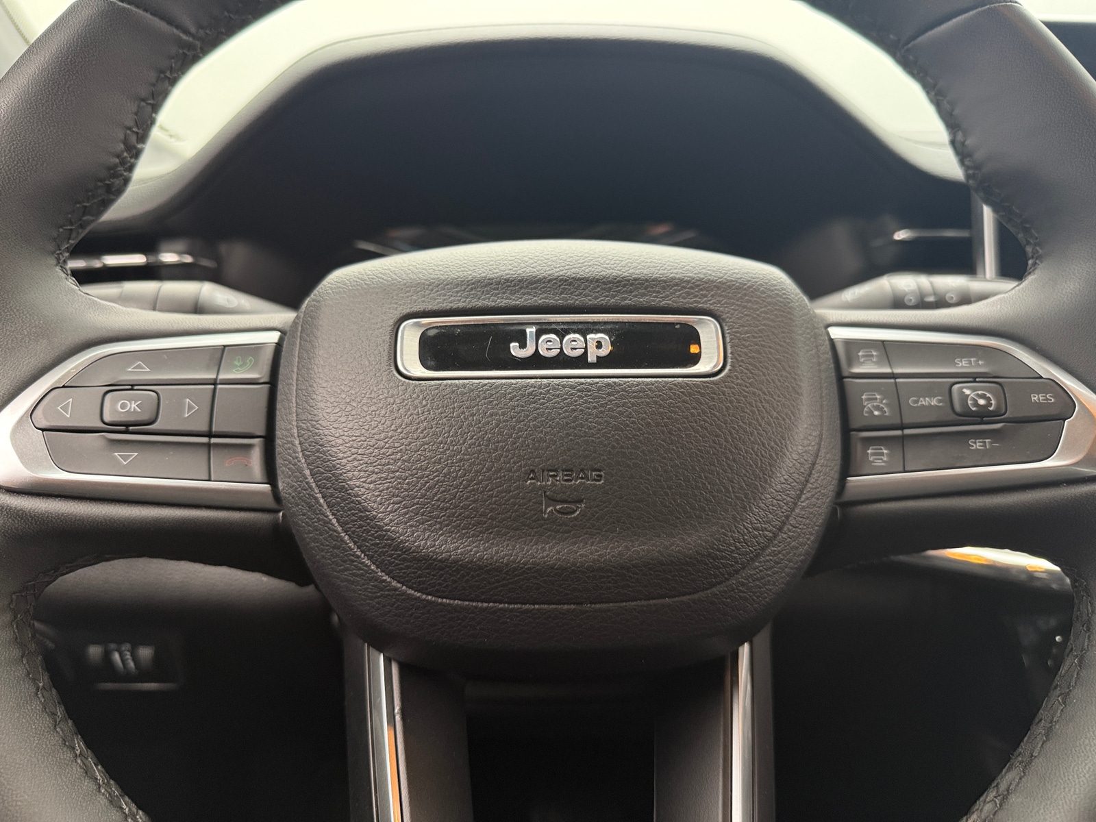Thumbnail: 2023 Jeep Compass - 5