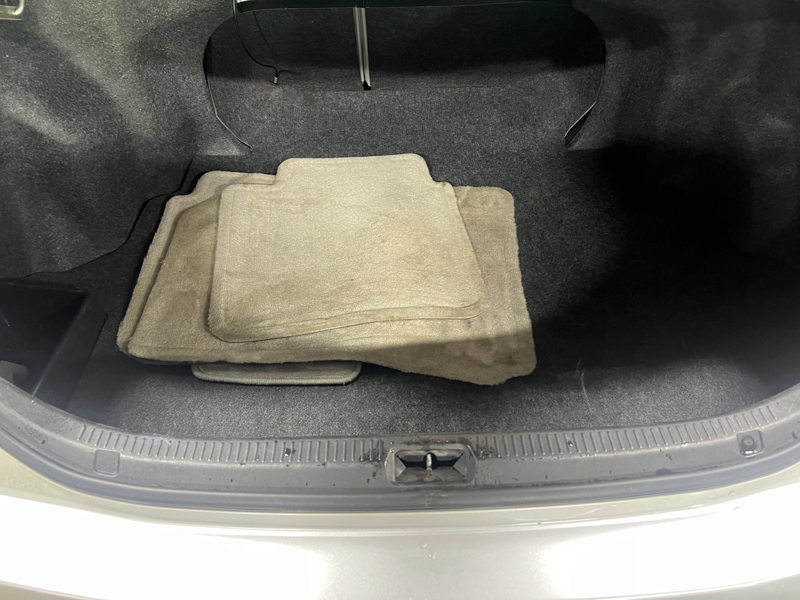 Thumbnail: 2011 Toyota Camry - 7