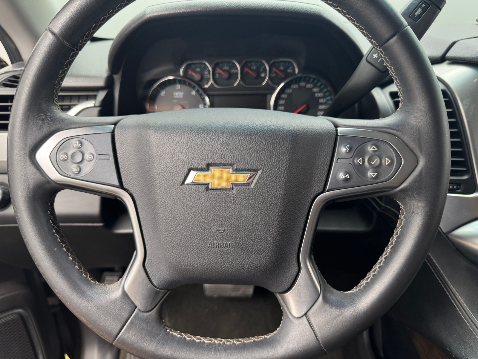 Thumbnail: 2015 Chevrolet Tahoe - 5