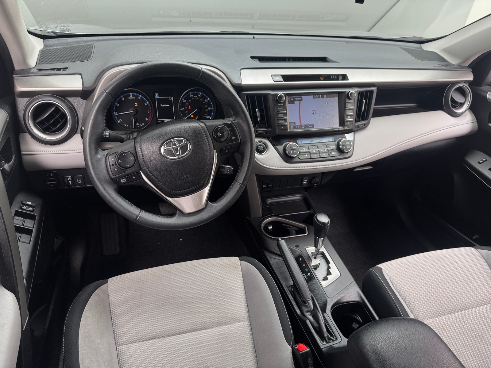 Thumbnail: 2017 Toyota RAV4 - 3