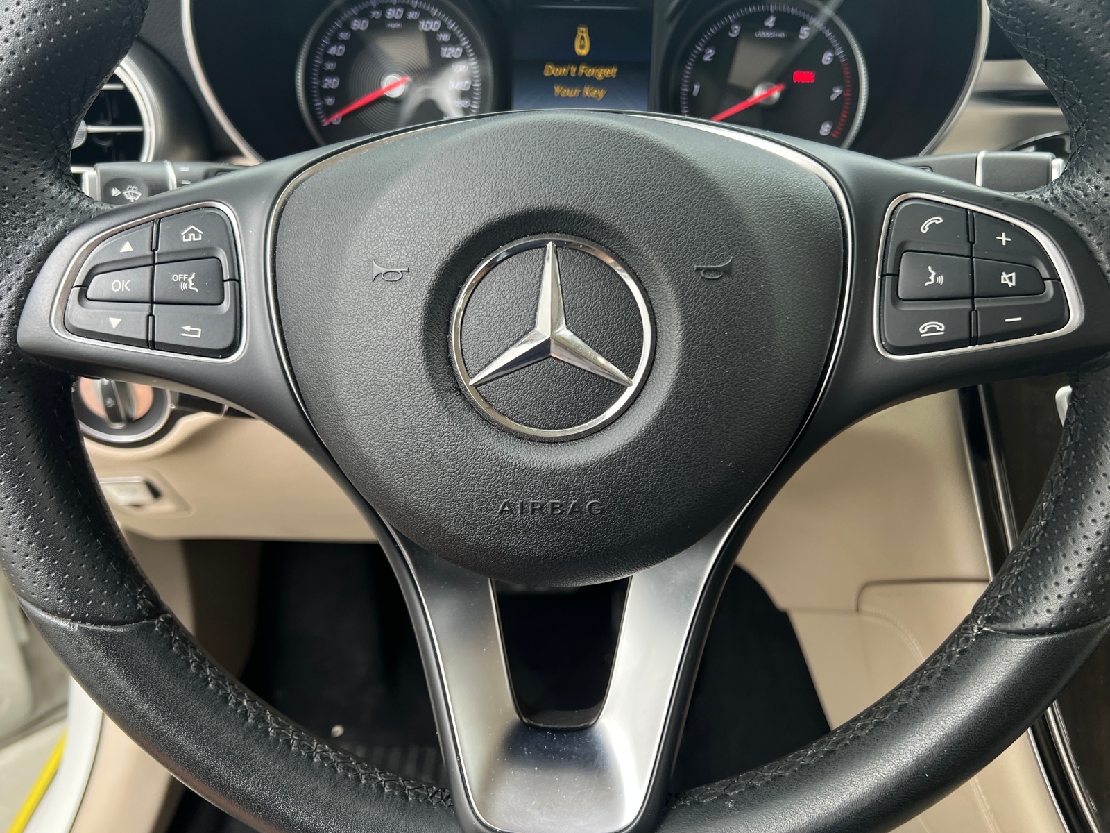 Thumbnail: 2017 Mercedes-Benz GLC - 4