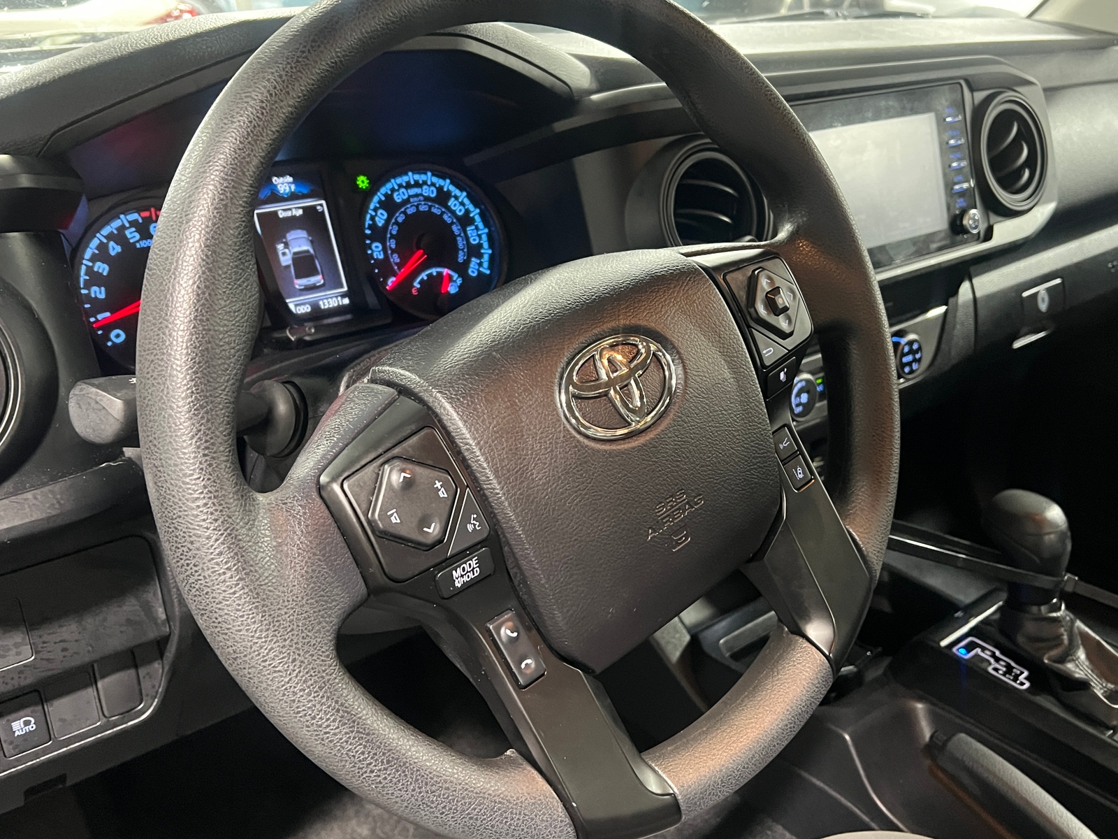 Thumbnail: 2022 Toyota Tacoma - 5