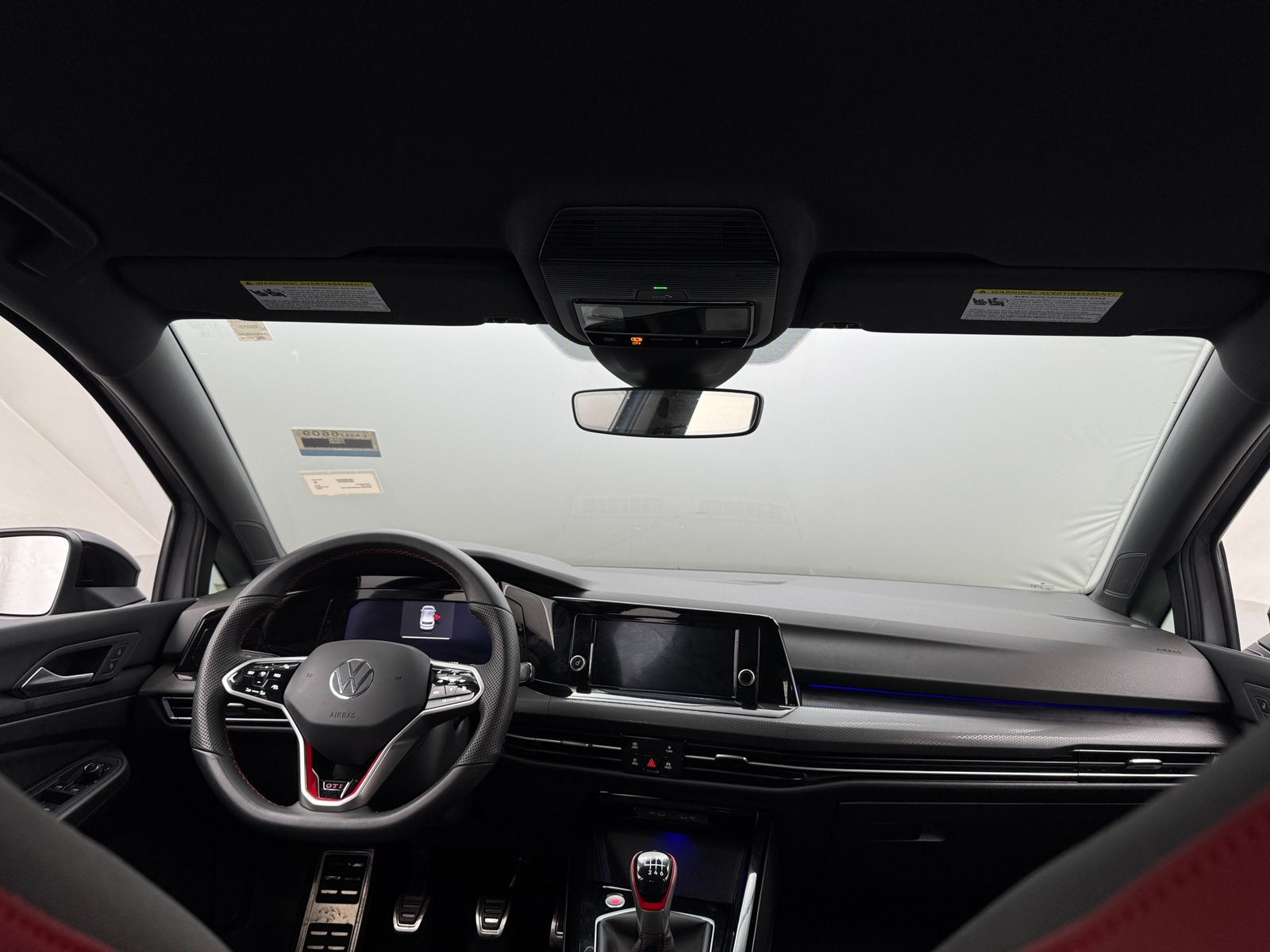 Thumbnail: 2024 Volkswagen Golf - 3