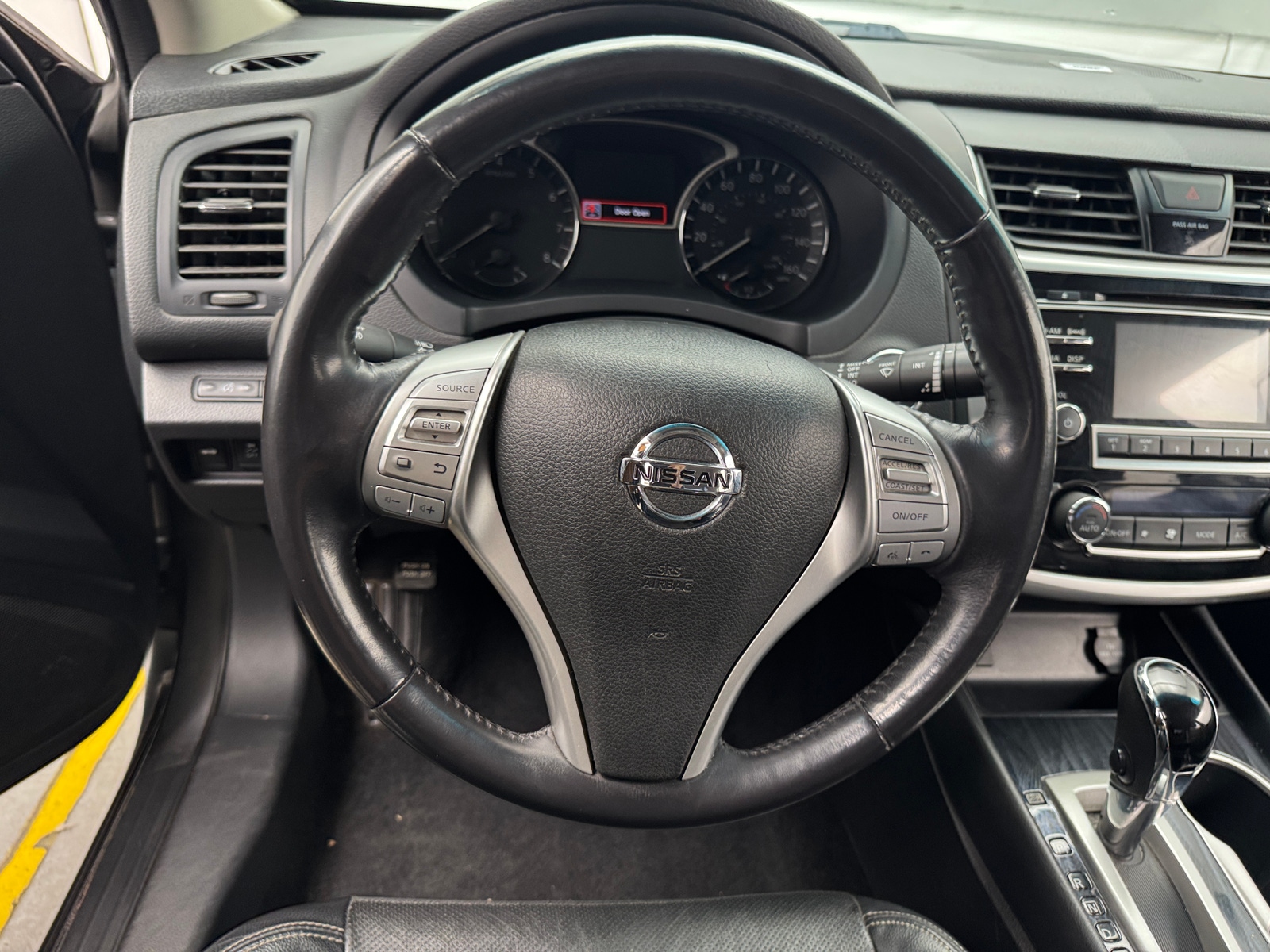 Thumbnail: 2018 Nissan Altima - 4