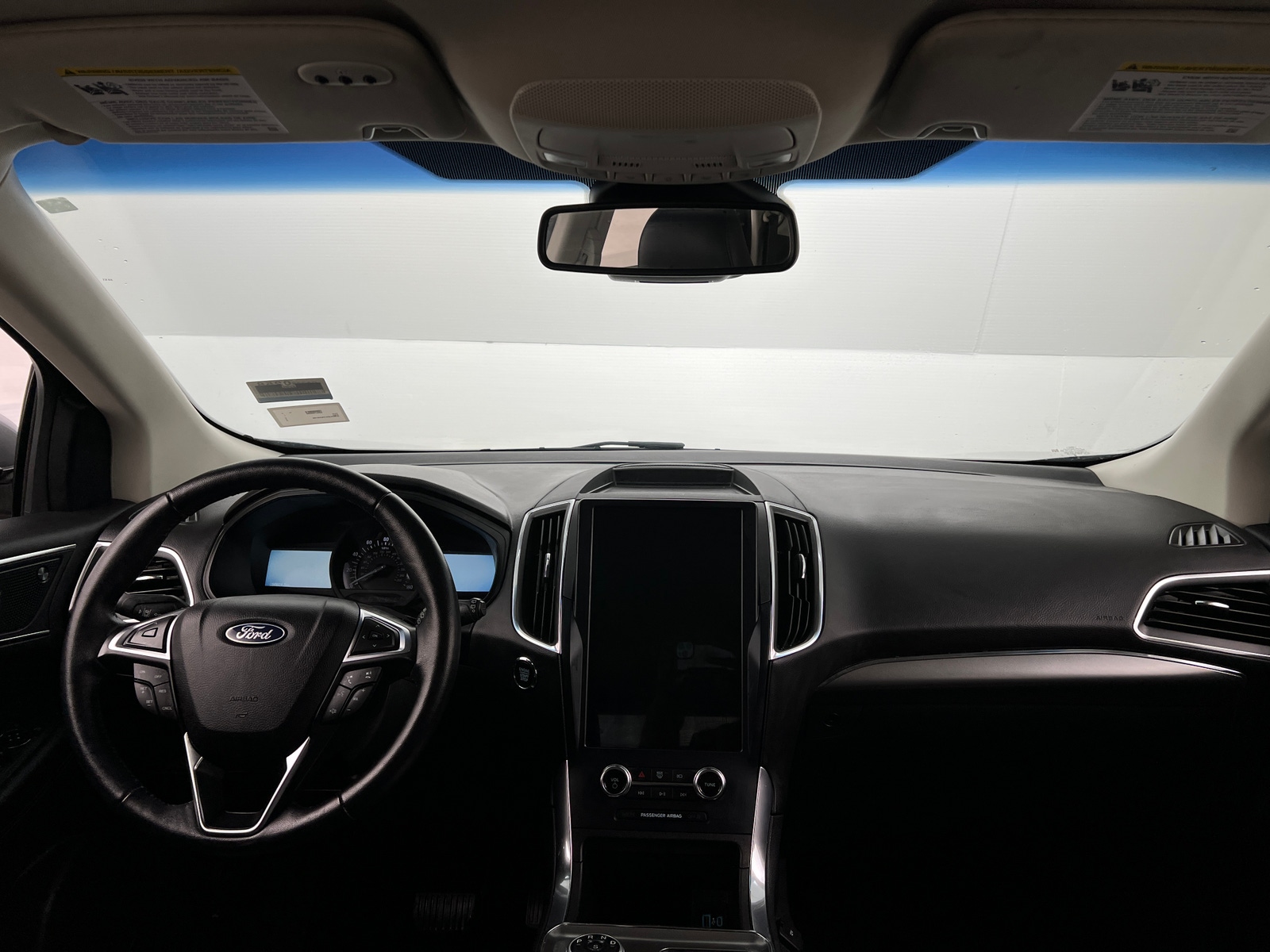 Thumbnail: 2023 Ford Edge - 2