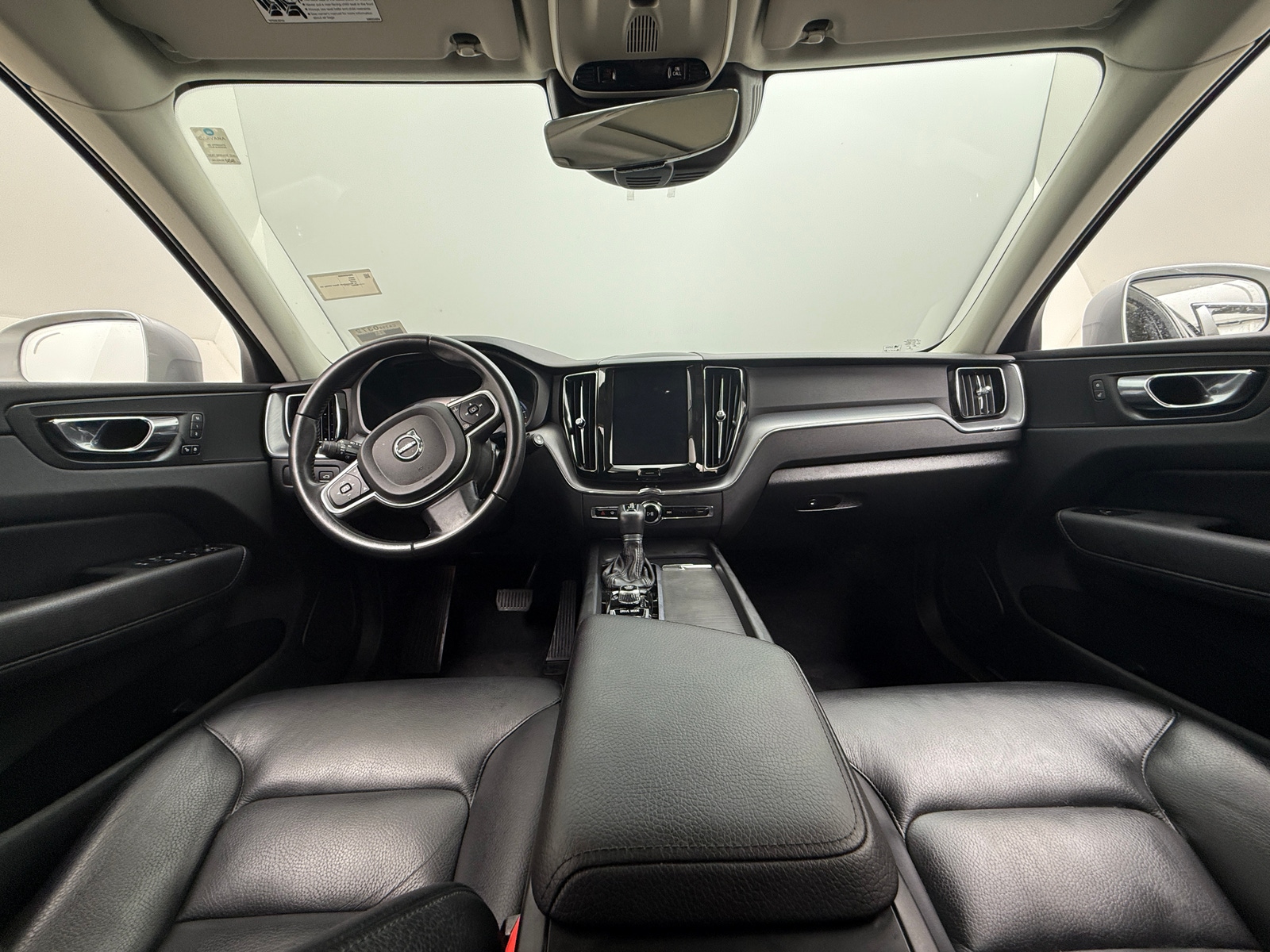 Thumbnail: 2020 Volvo XC60 - 2