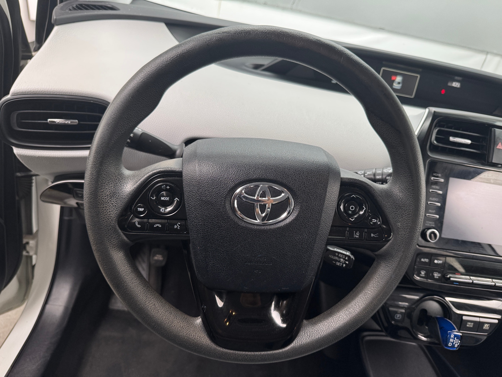 Thumbnail: 2020 Toyota Prius - 5