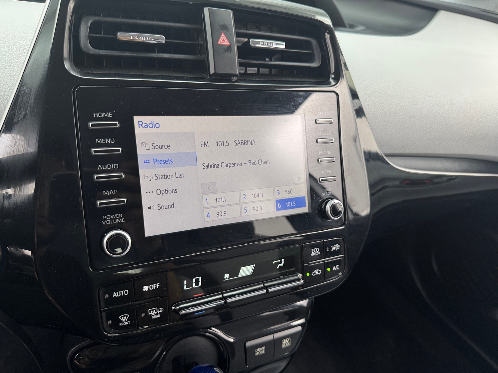 Thumbnail: 2020 Toyota Prius - 4