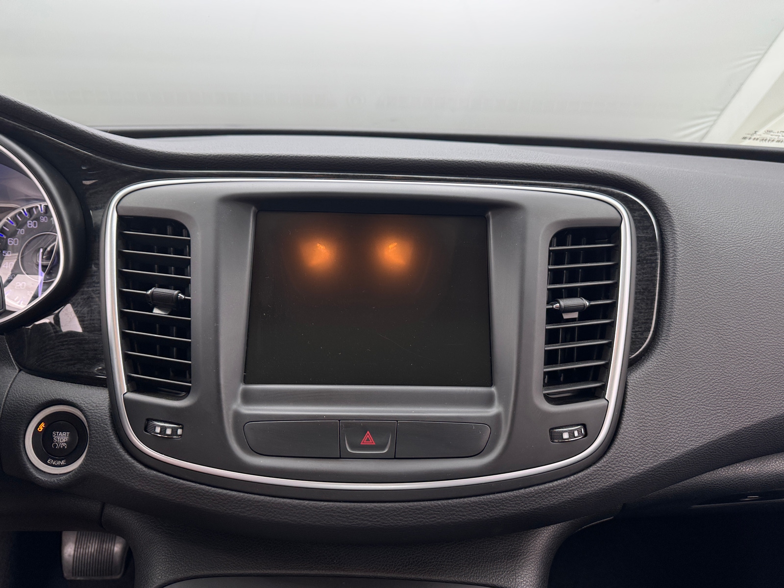 Thumbnail: 2015 Chrysler 200 - 3