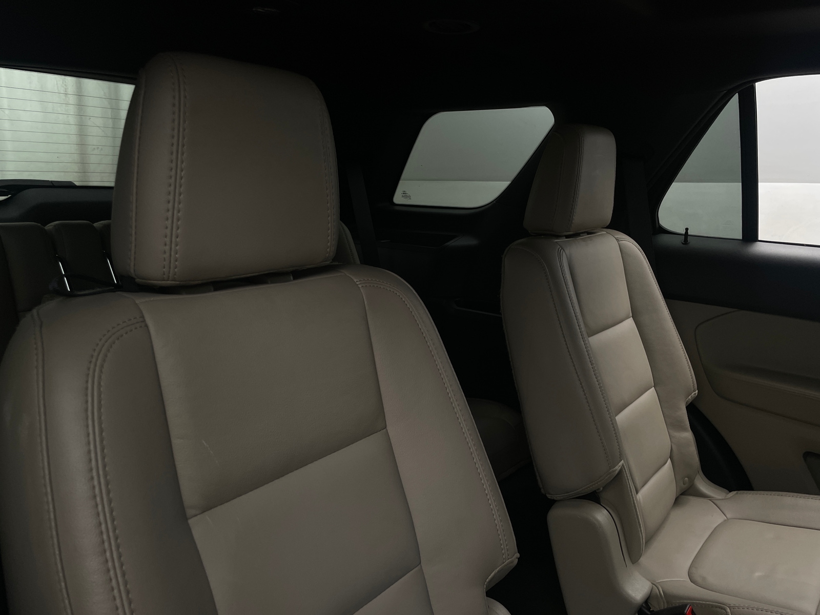 Thumbnail: 2015 Ford Explorer - 5