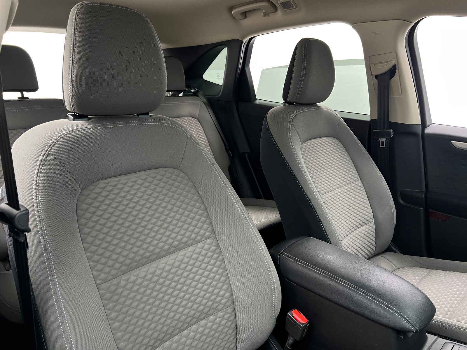 Thumbnail: 2020 Ford Escape - 2