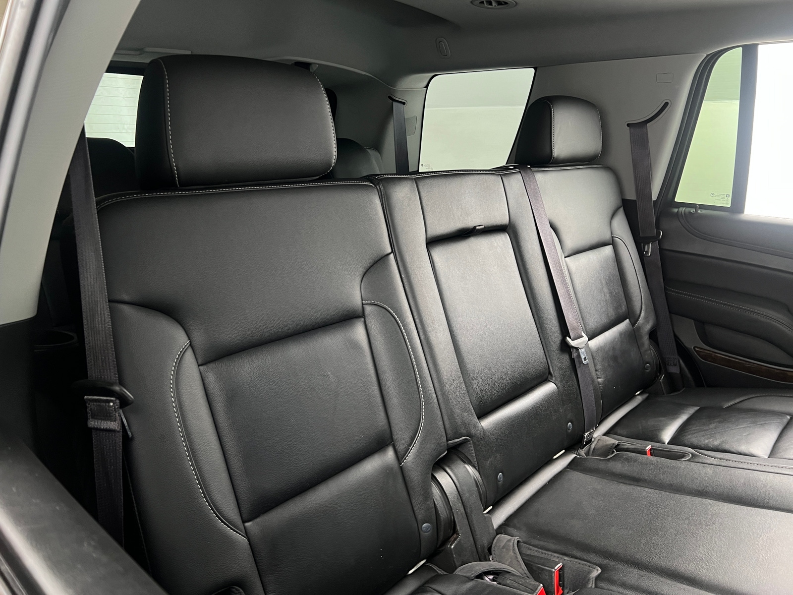 Thumbnail: 2017 Chevrolet Tahoe - 5