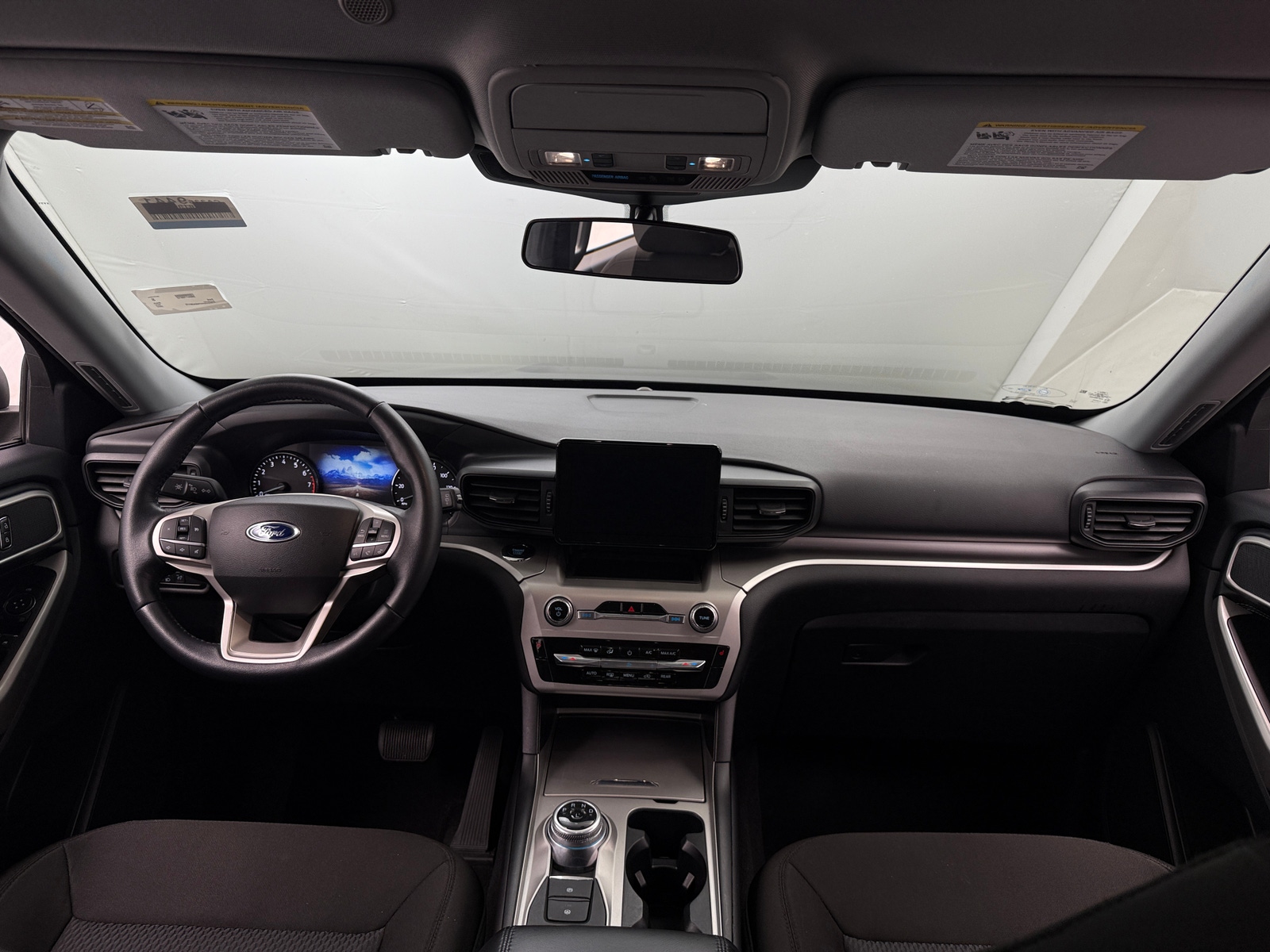 Thumbnail: 2022 Ford Explorer - 3