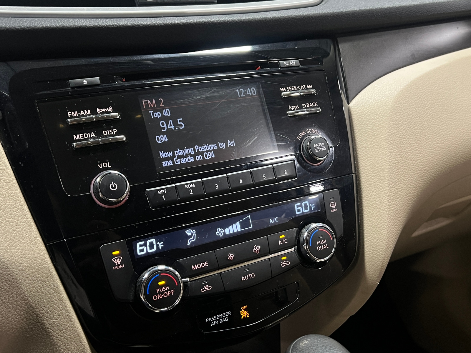 Thumbnail: 2016 Nissan Rogue - 4