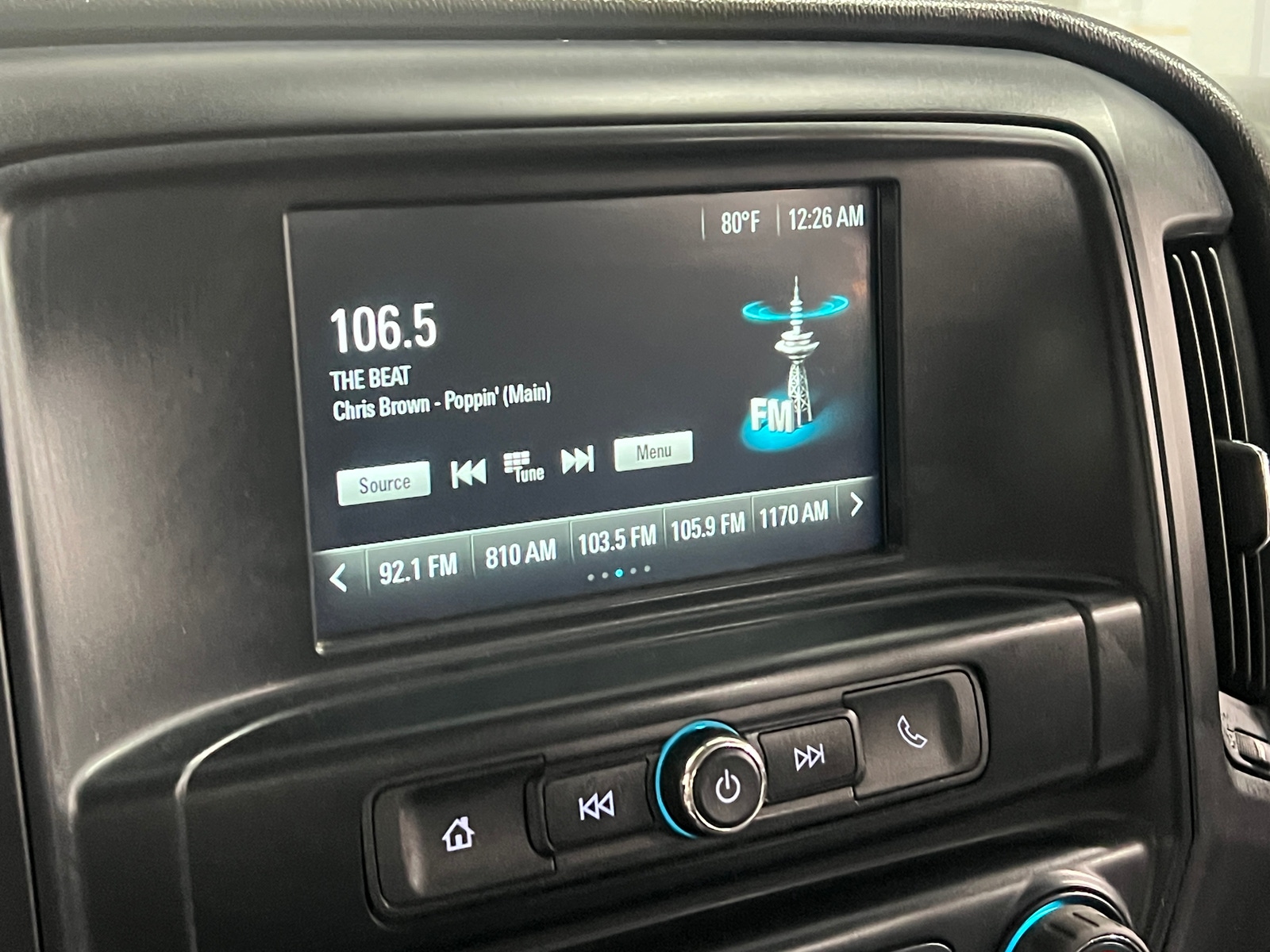 Thumbnail: 2018 Chevrolet Silverado 1500 - 4