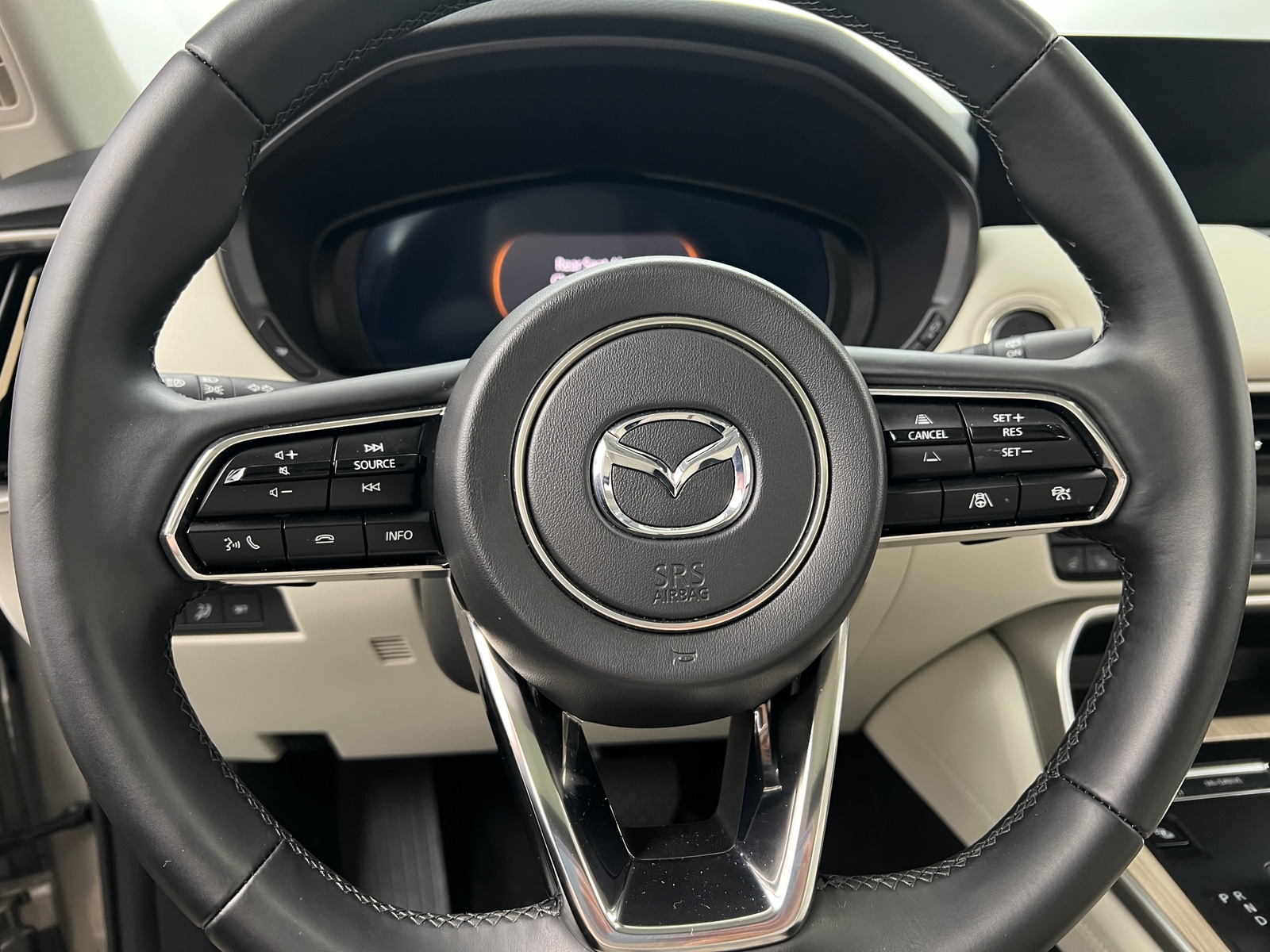 Thumbnail: 2025 Mazda CX-90 - 4