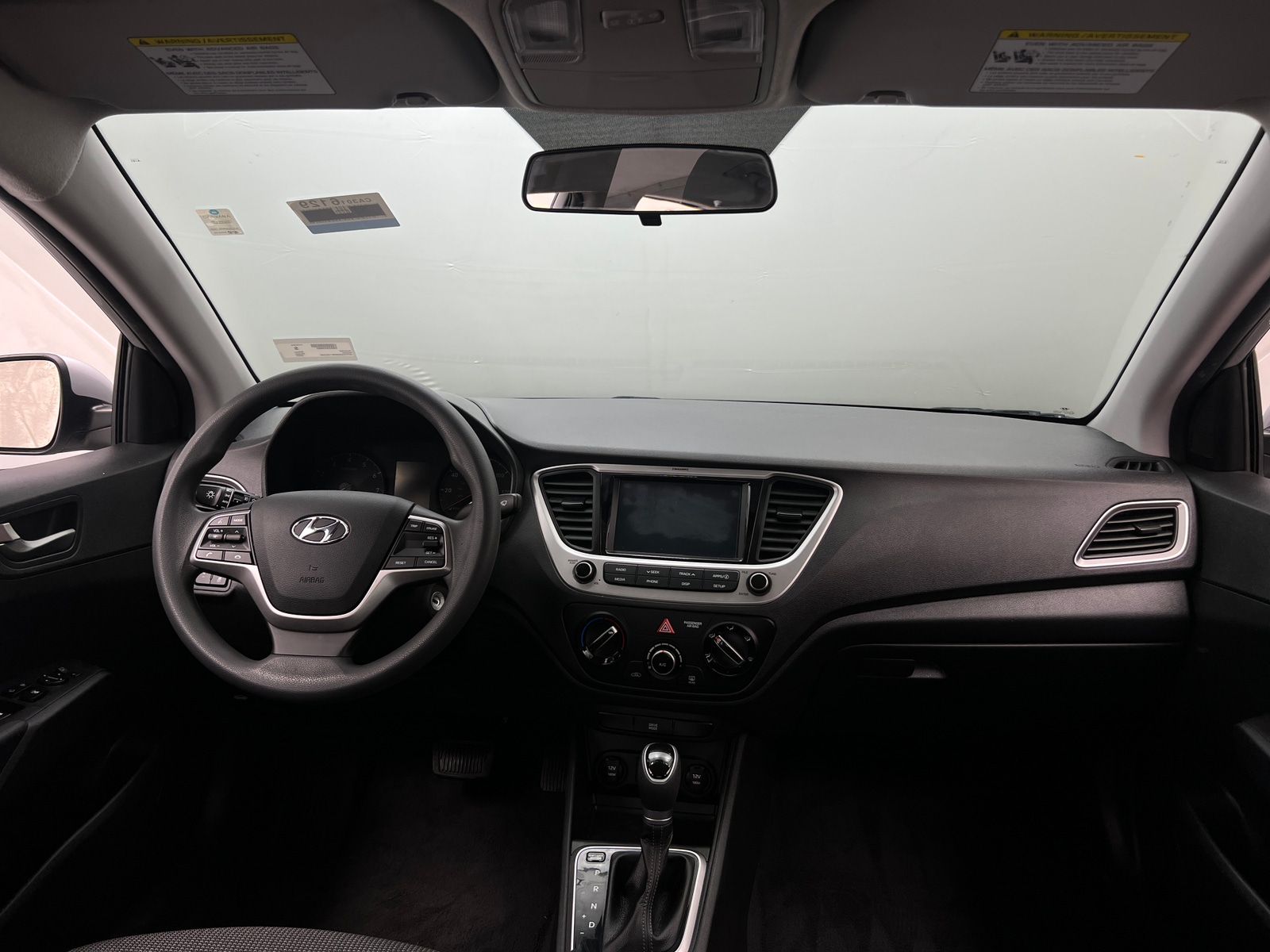 Thumbnail: 2022 Hyundai Accent - 3