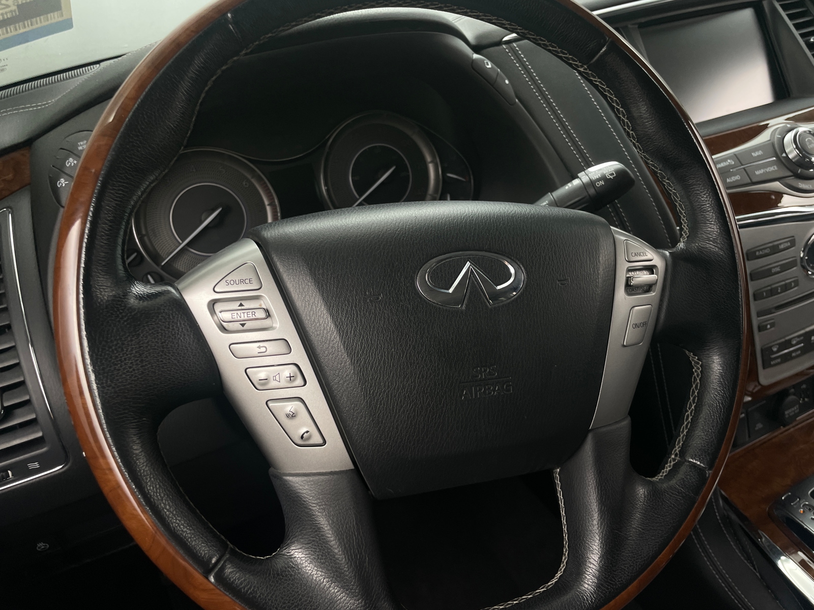 Thumbnail: 2019 INFINITI QX80 - 4