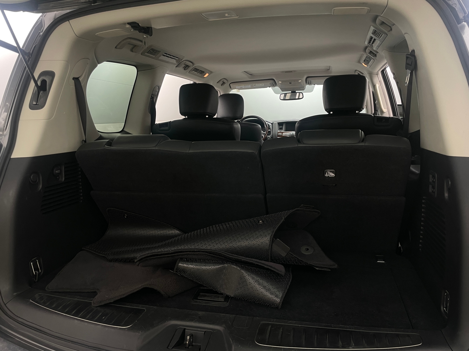 Thumbnail: 2019 INFINITI QX80 - 6