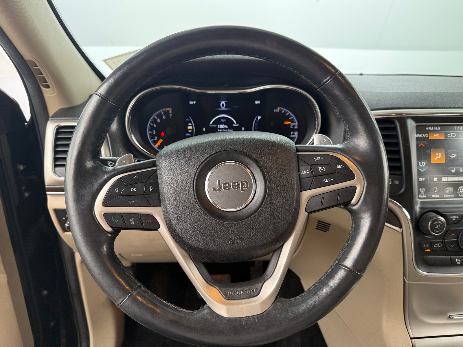 Thumbnail: 2014 Jeep Grand Cherokee - 4