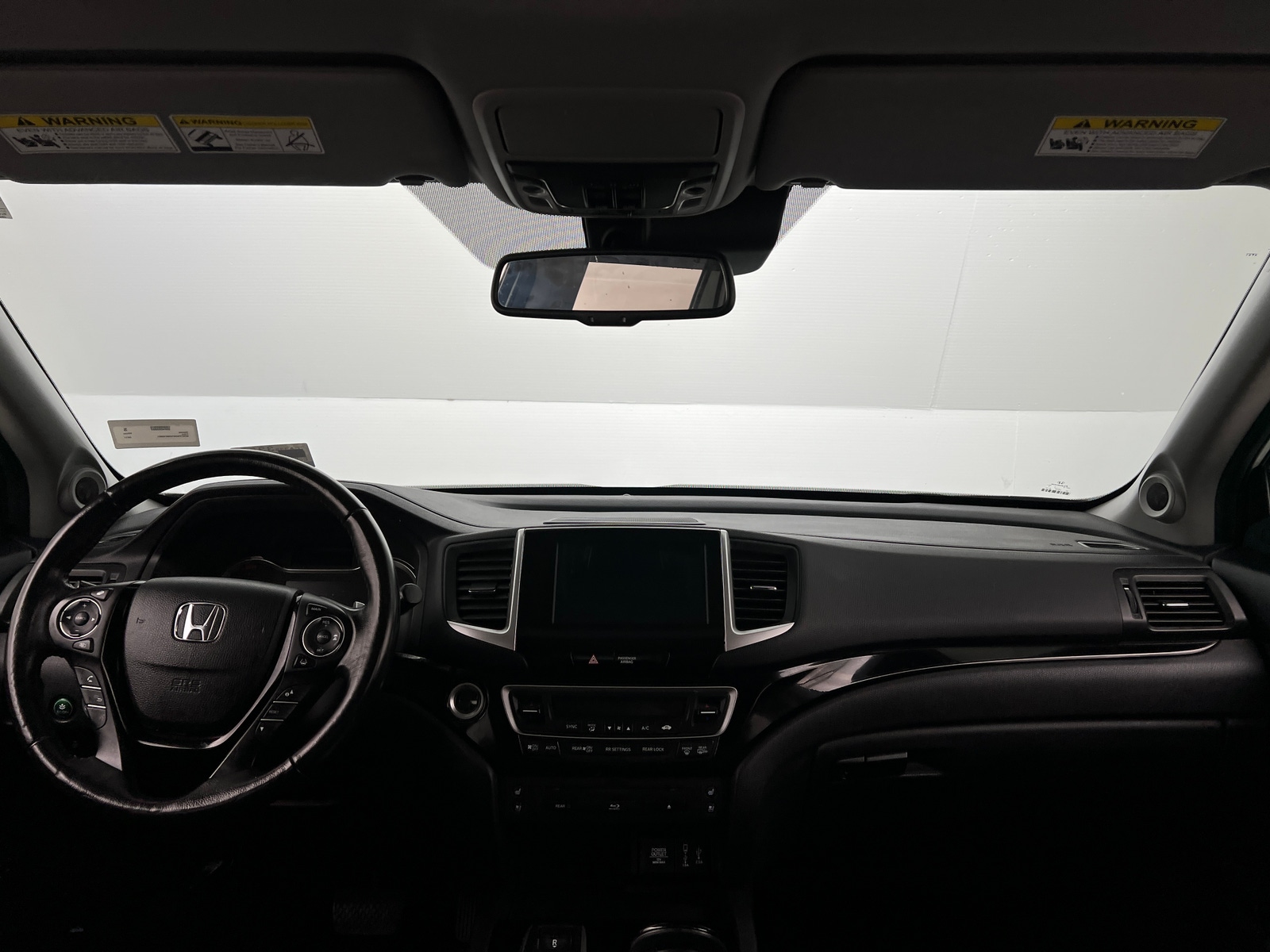 Thumbnail: 2017 Honda Pilot - 2