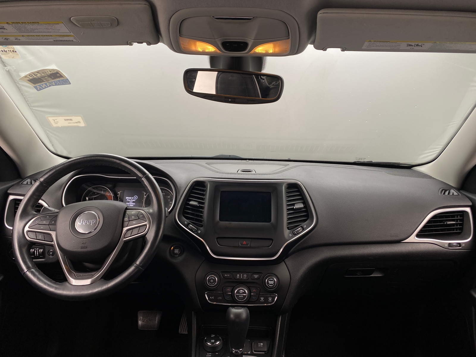 Thumbnail: 2019 Jeep Cherokee - 3