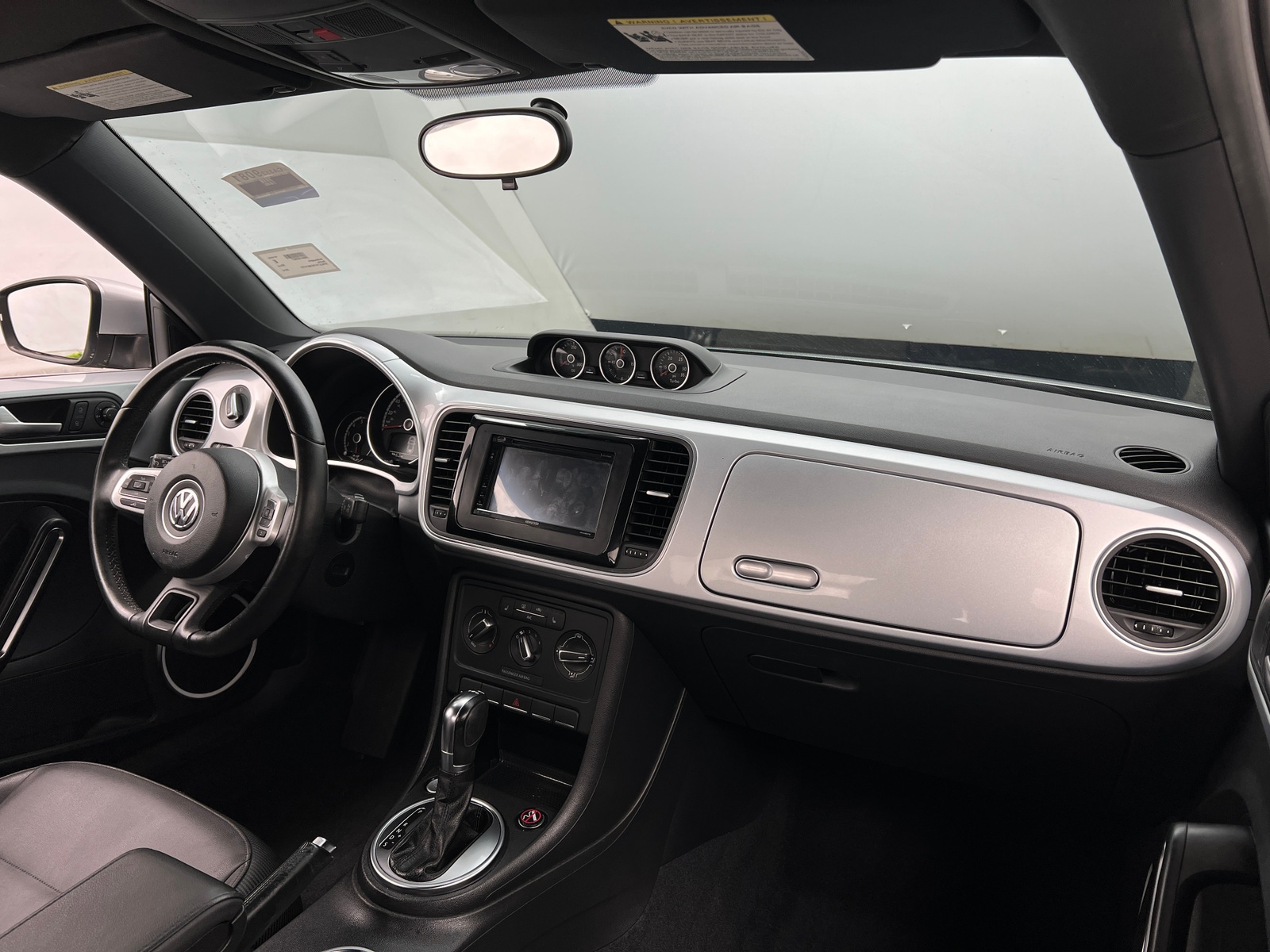 Thumbnail: 2014 Volkswagen Beetle - 2