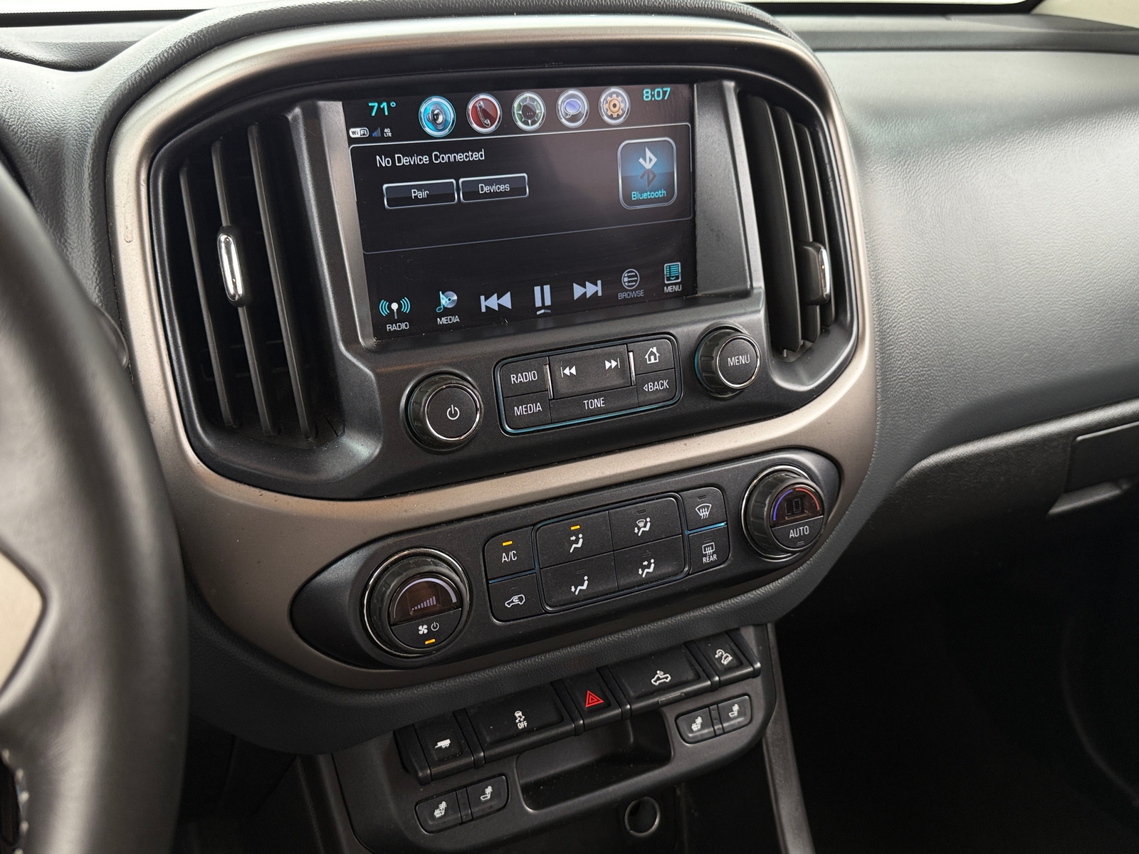 Thumbnail: 2018 Chevrolet Colorado - 3