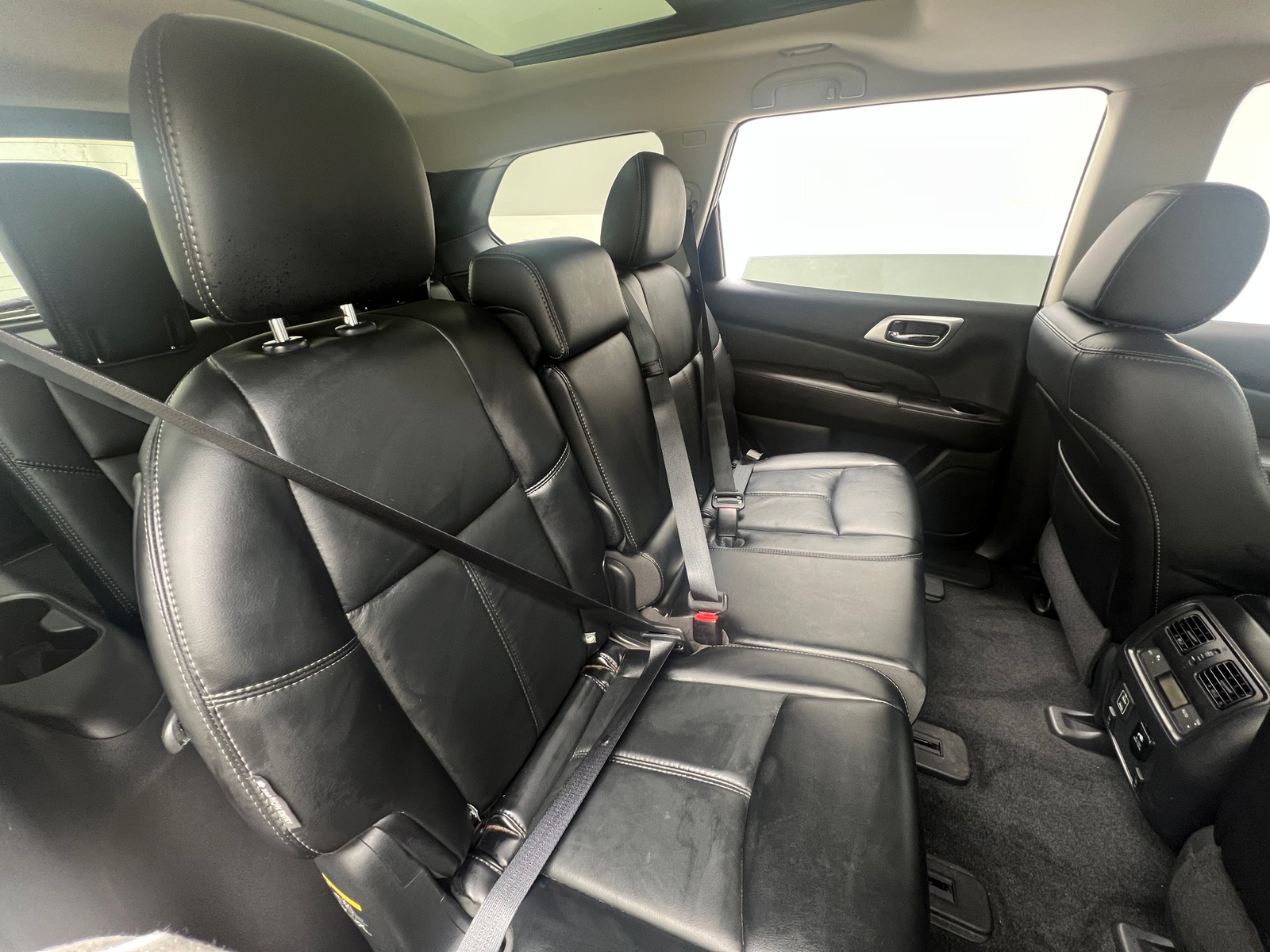 Thumbnail: 2018 Nissan Pathfinder - 5