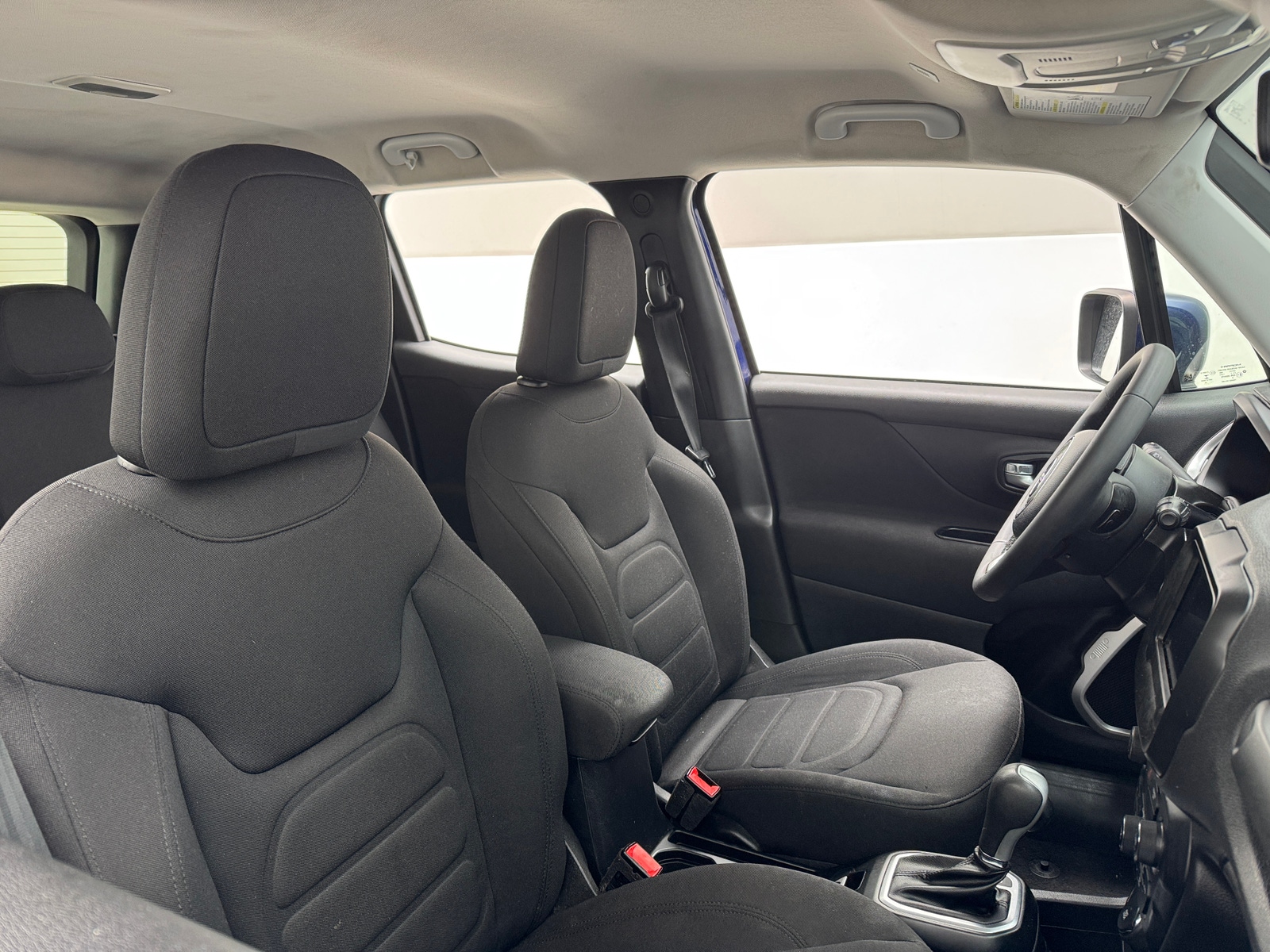 Thumbnail: 2019 Jeep Renegade - 2