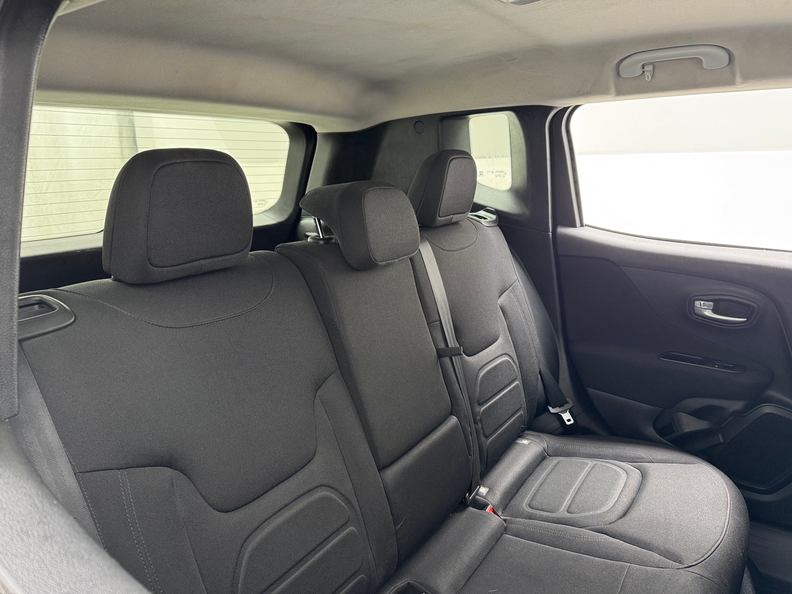 Thumbnail: 2019 Jeep Renegade - 6