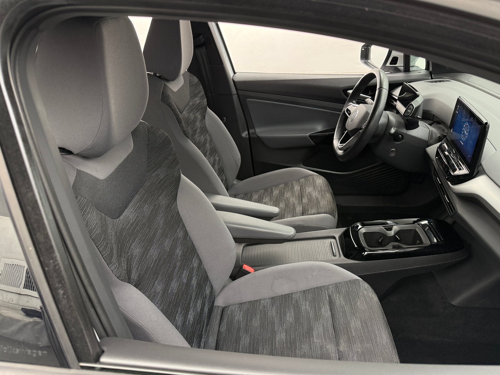 Thumbnail: 2022 Volkswagen ID.4 - 2