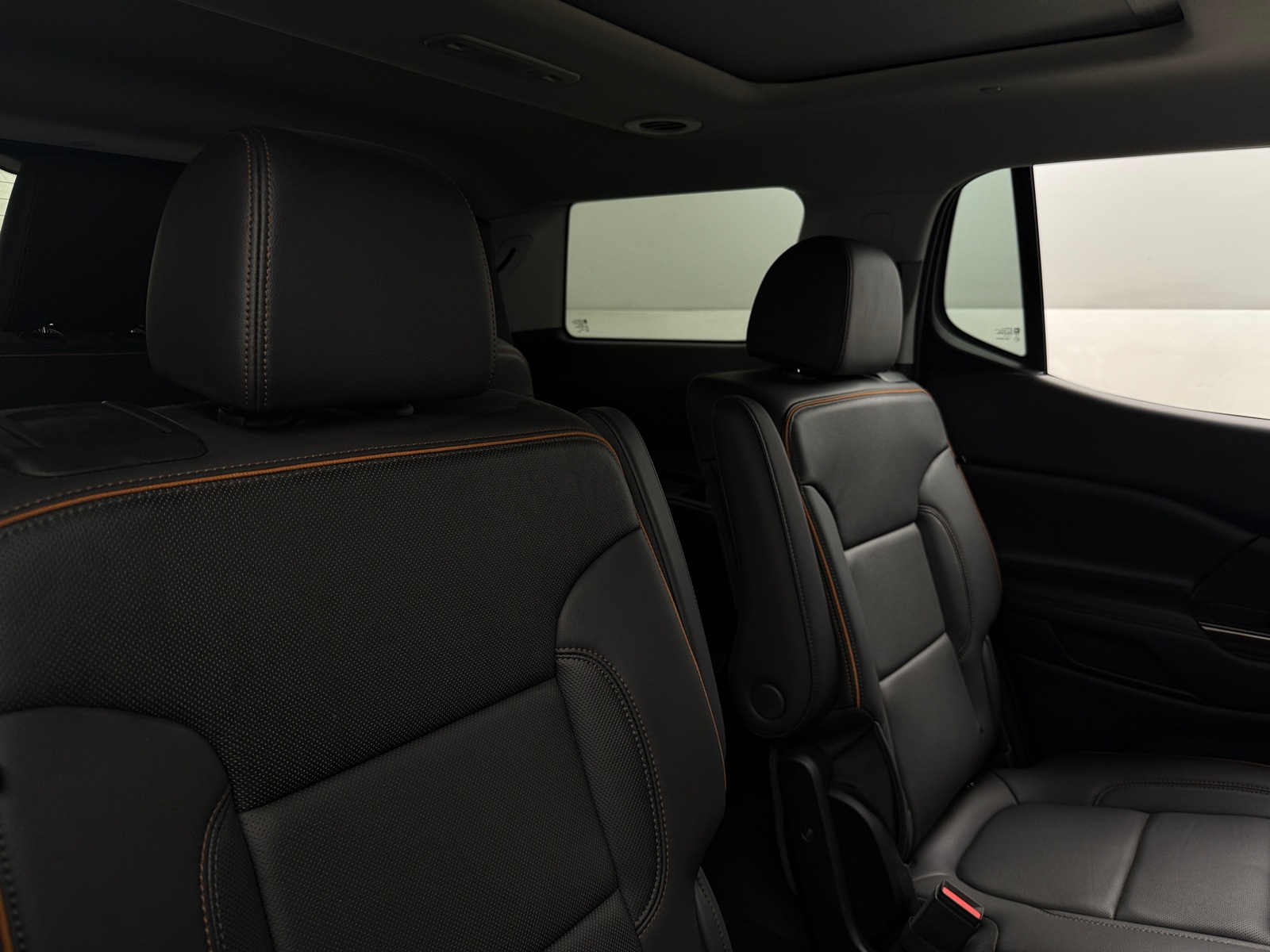 Thumbnail: 2023 GMC Acadia - 5