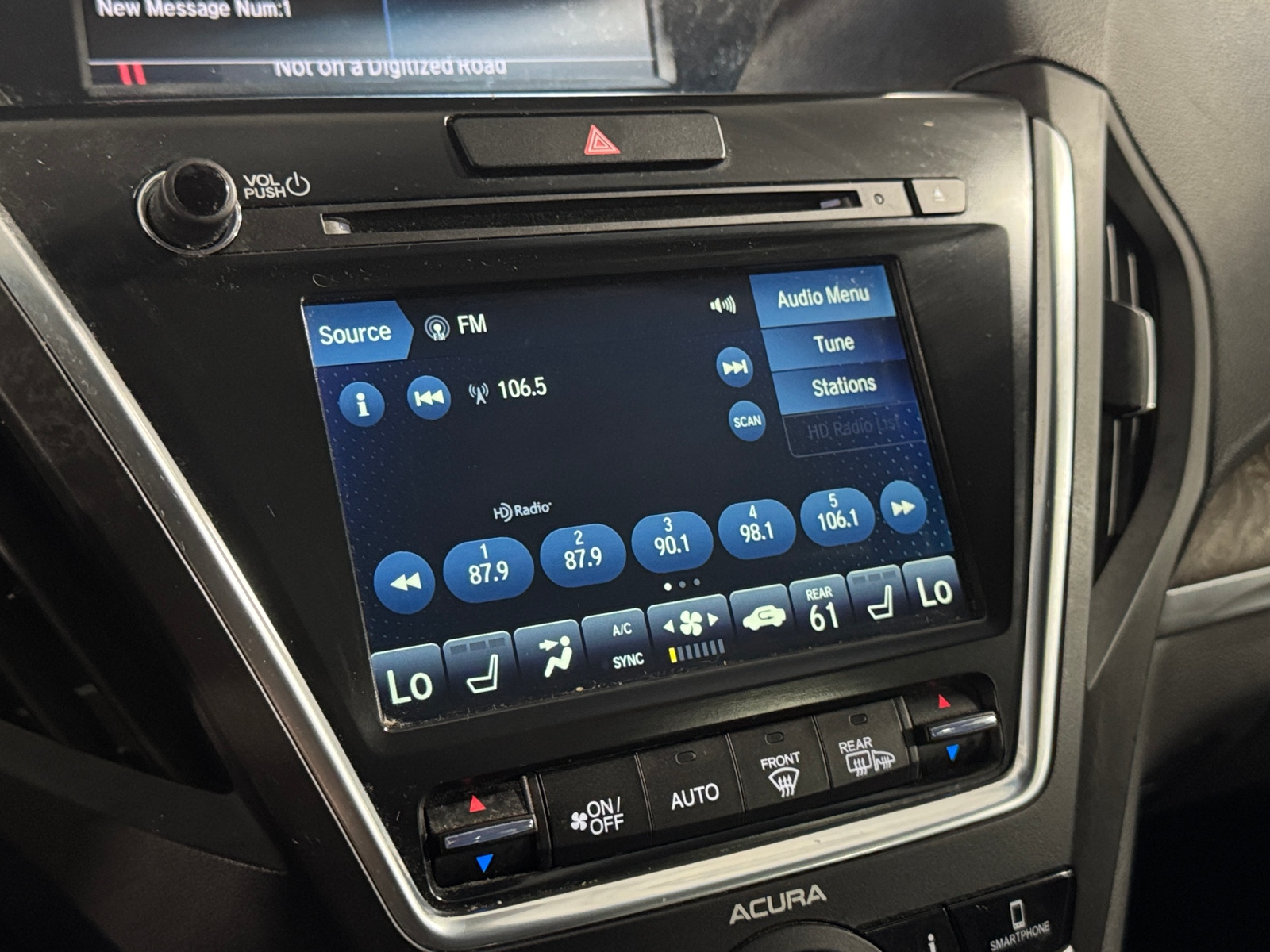 Thumbnail: 2020 Acura MDX - 3