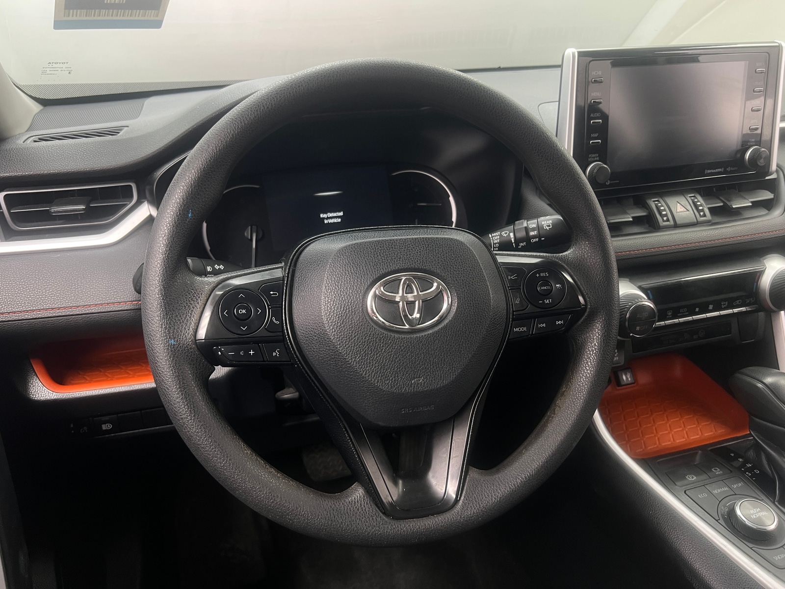Thumbnail: 2019 Toyota RAV4 - 4