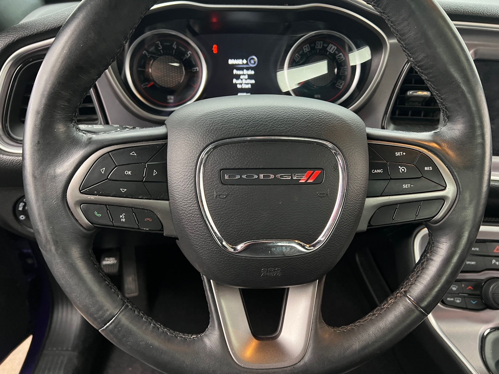 Thumbnail: 2019 Dodge Challenger - 3