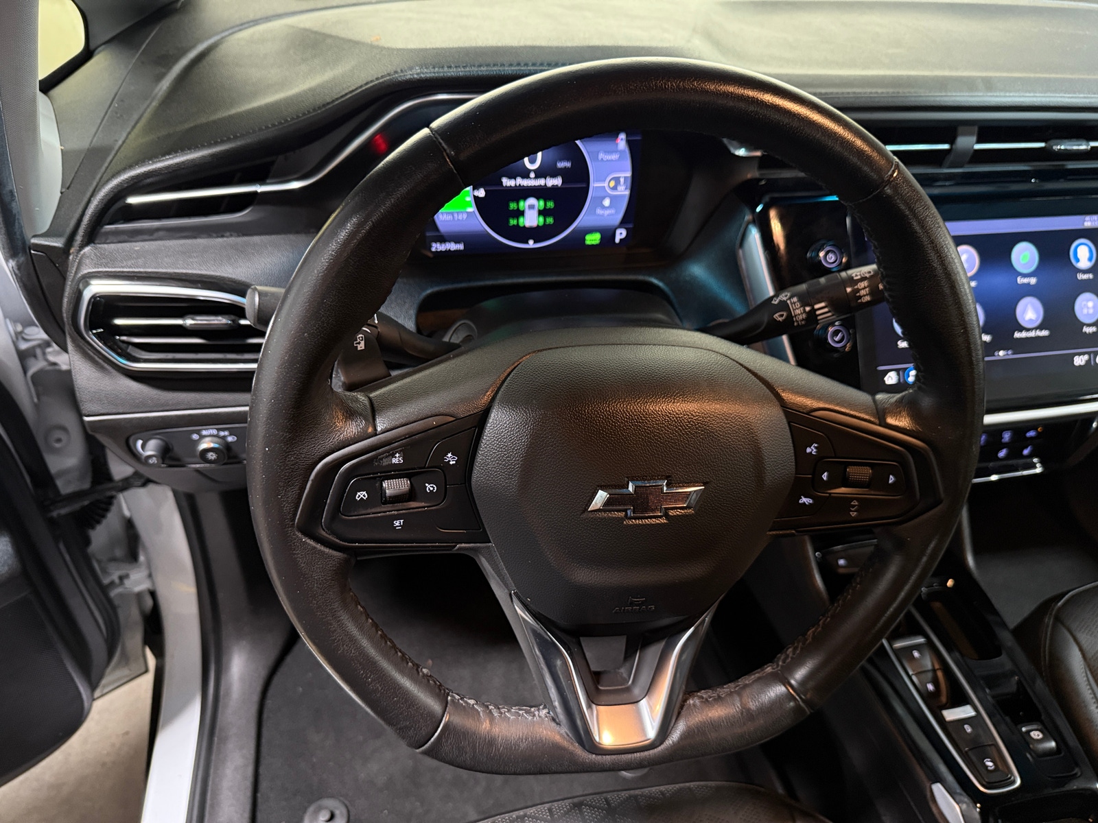 Thumbnail: 2022 Chevrolet Bolt EV - 4