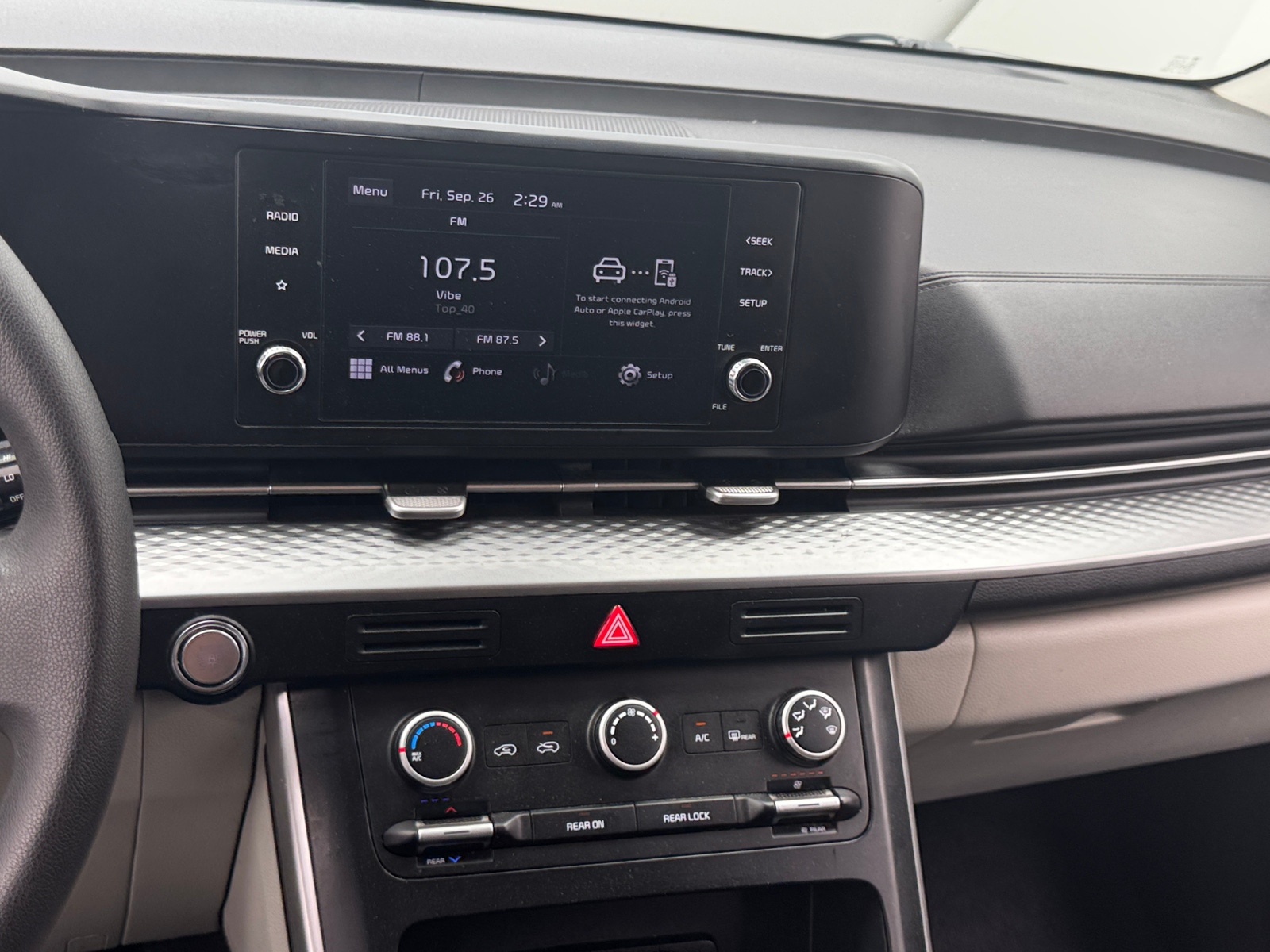 Thumbnail: 2022 Kia Carnival - 4