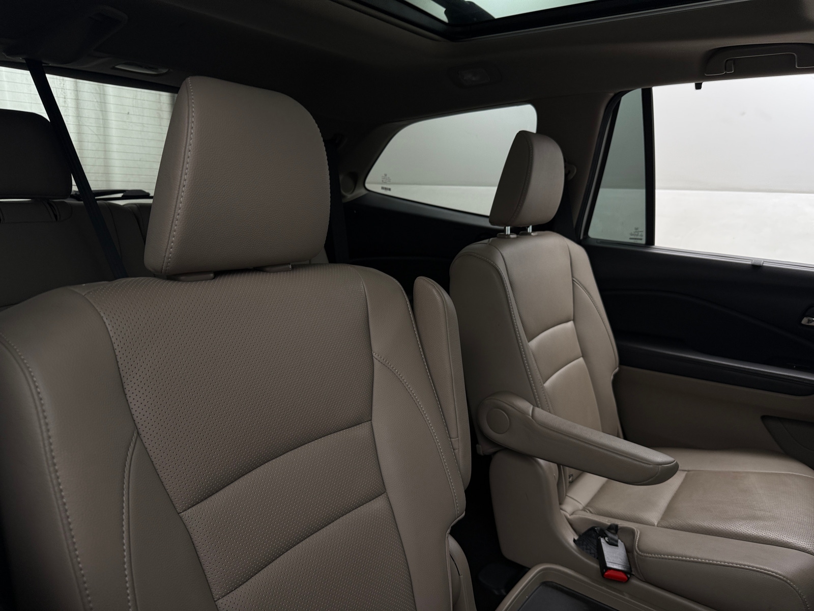 Thumbnail: 2019 Honda Pilot - 5