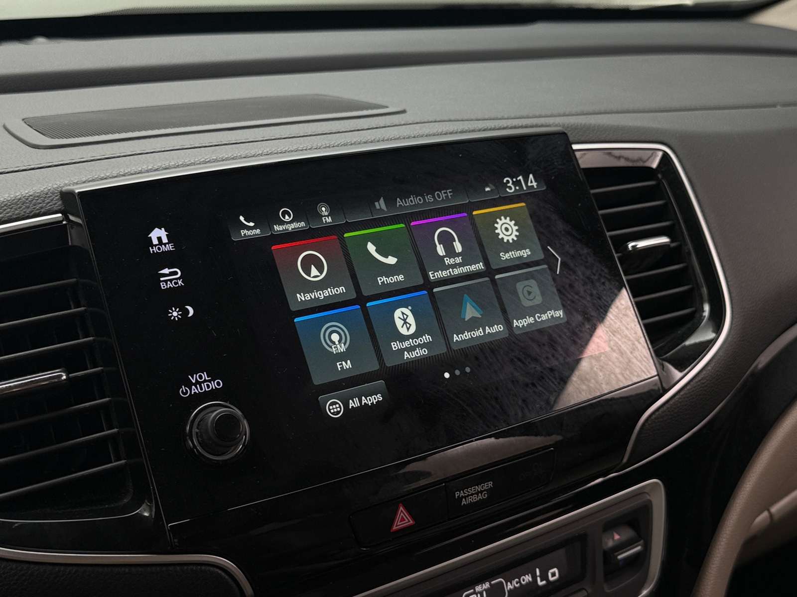 Thumbnail: 2019 Honda Pilot - 3
