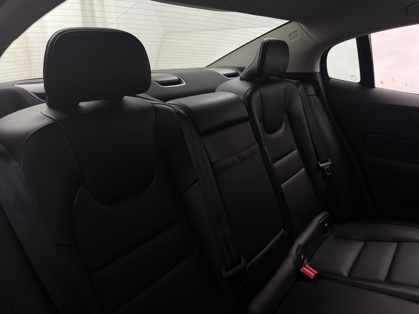 Thumbnail: 2024 Volvo S60 - 5